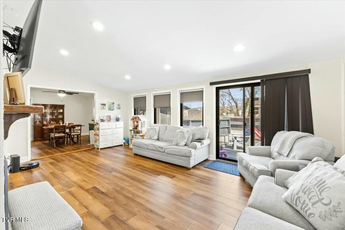 589 Dogwood Drive