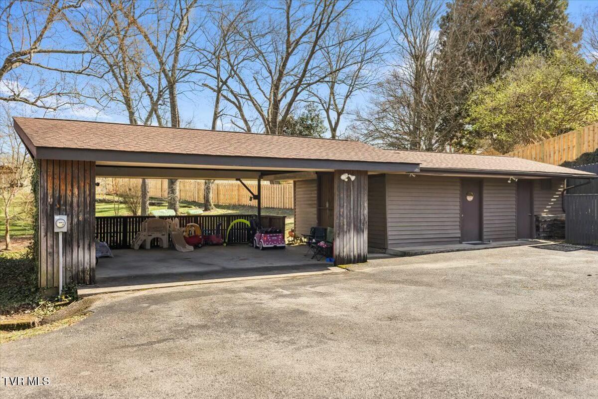 589 Dogwood Drive