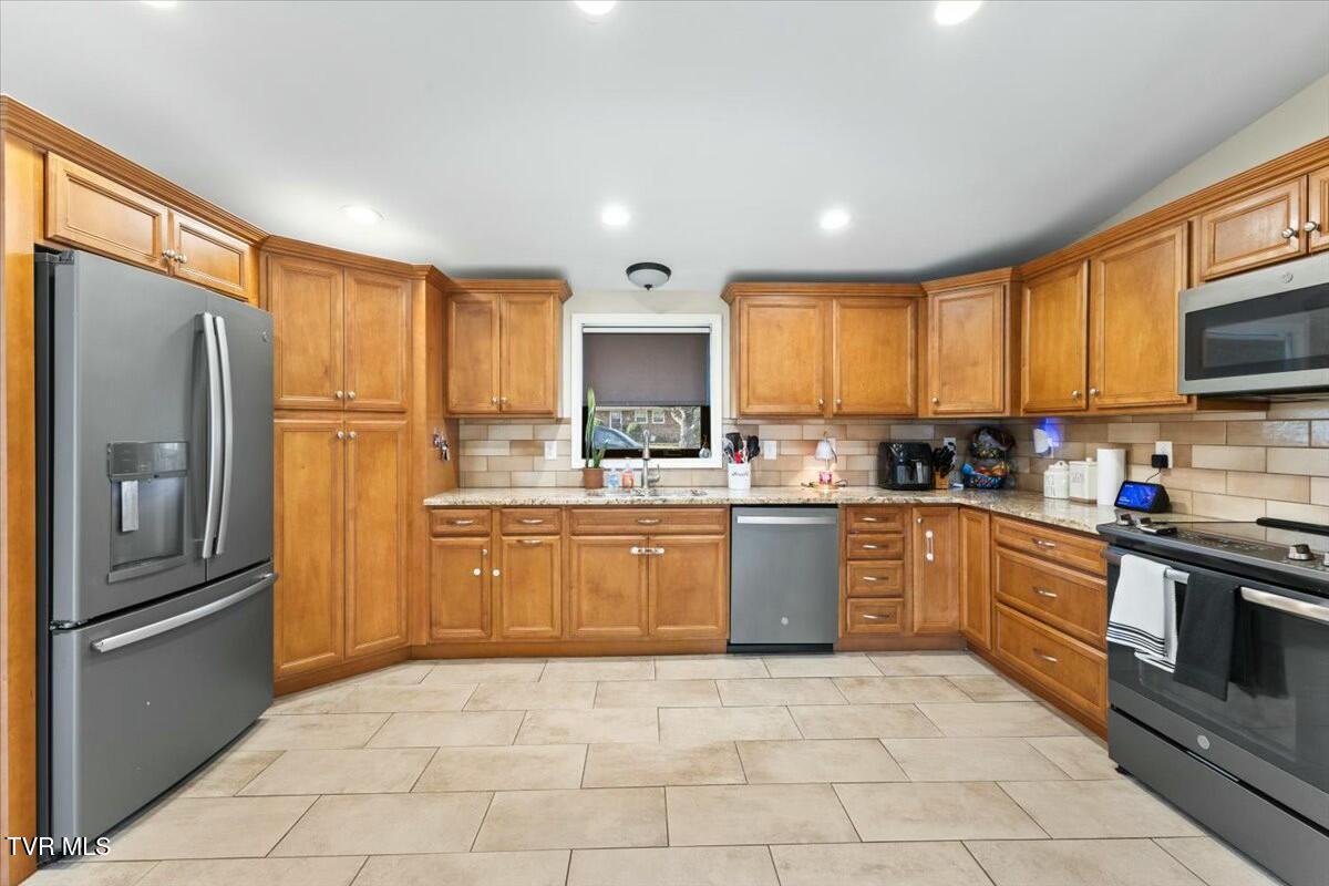 589 Dogwood Drive