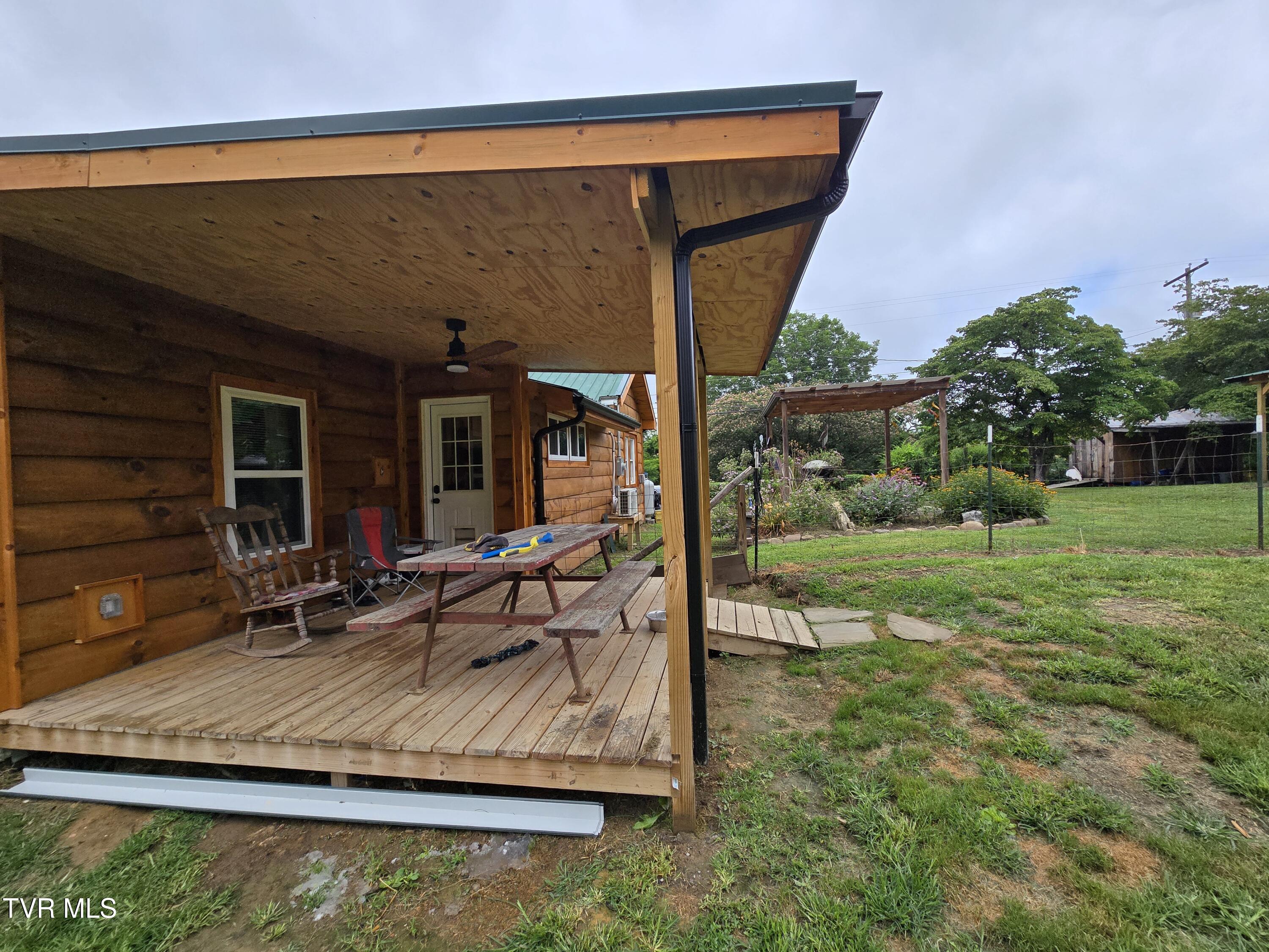 373 Cedar Grove Road