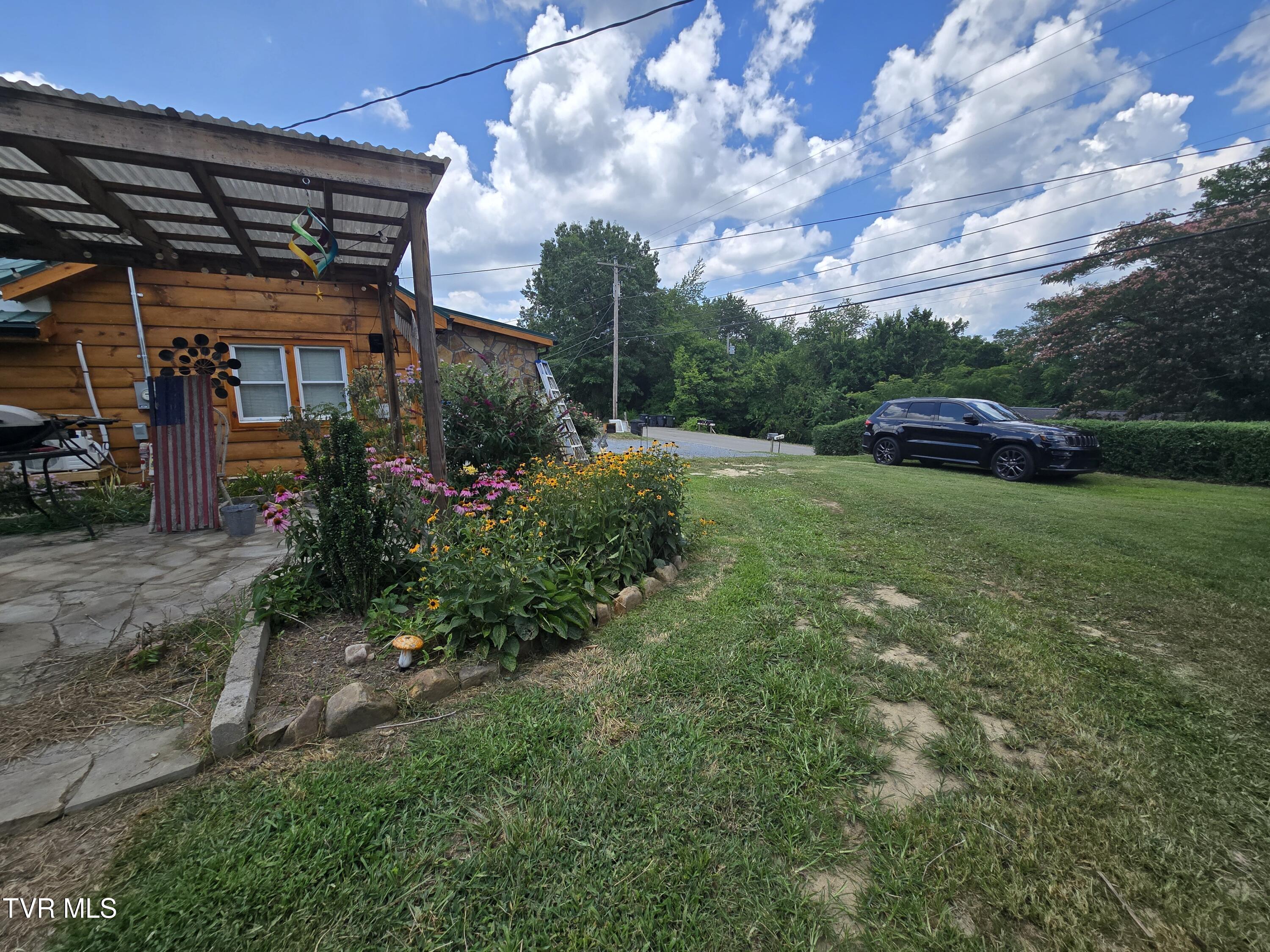 373 Cedar Grove Road