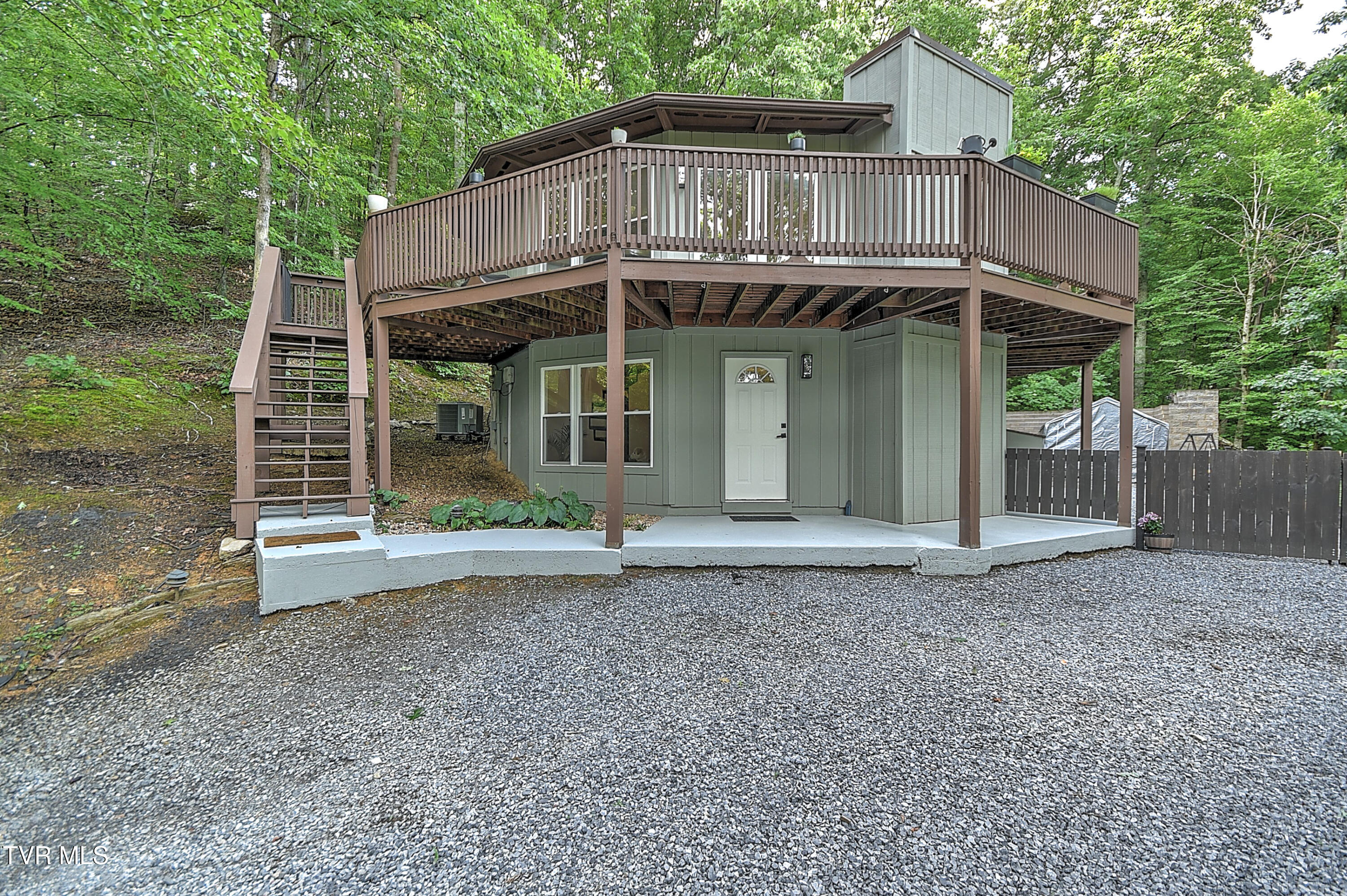 239 Stevenson Hill Road