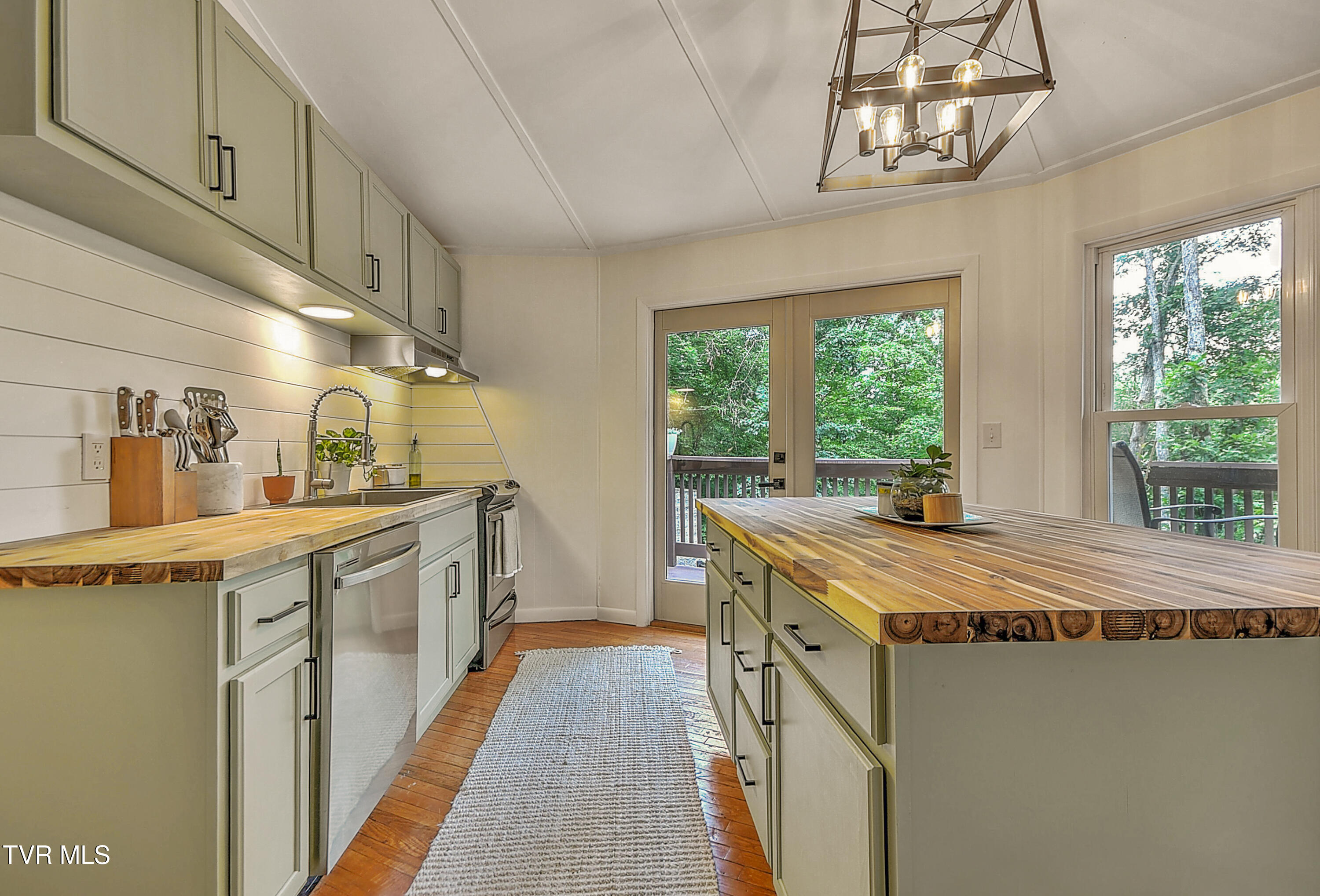 239 Stevenson Hill Road