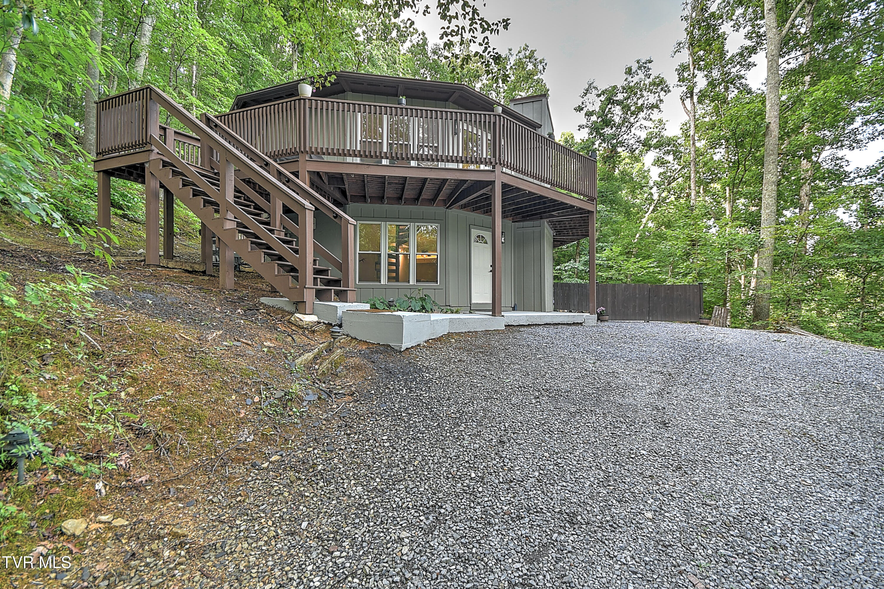 239 Stevenson Hill Road