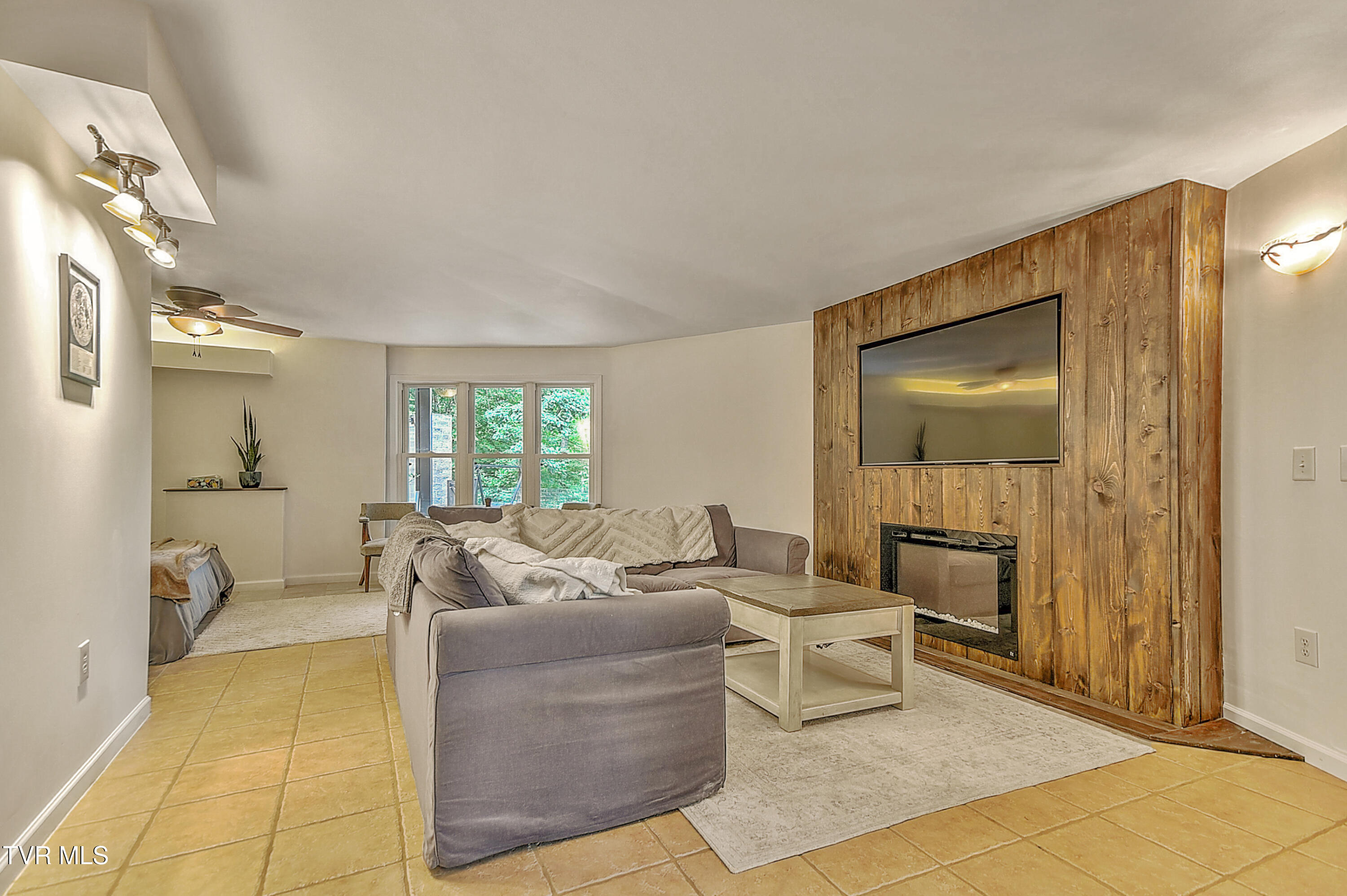 239 Stevenson Hill Road