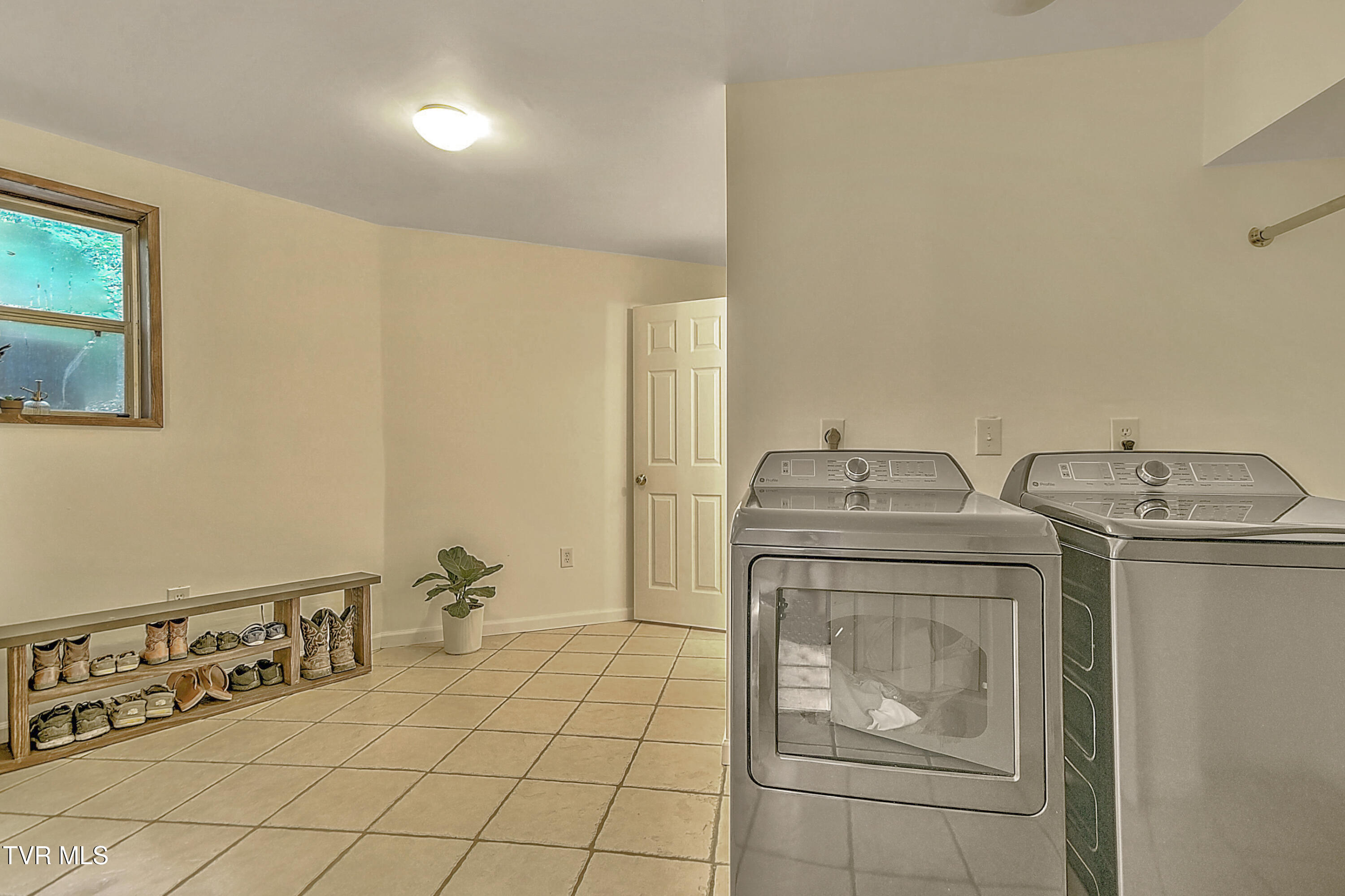 239 Stevenson Hill Road