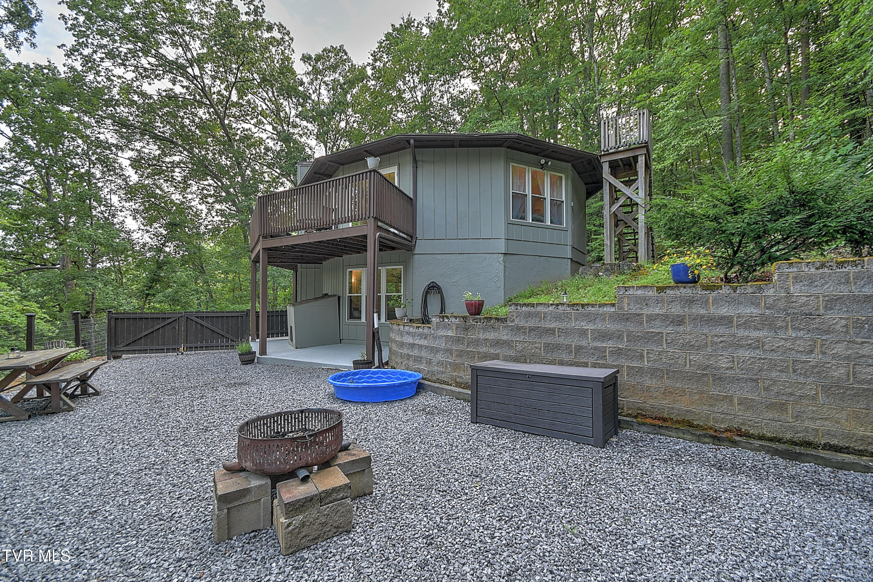 239 Stevenson Hill Road