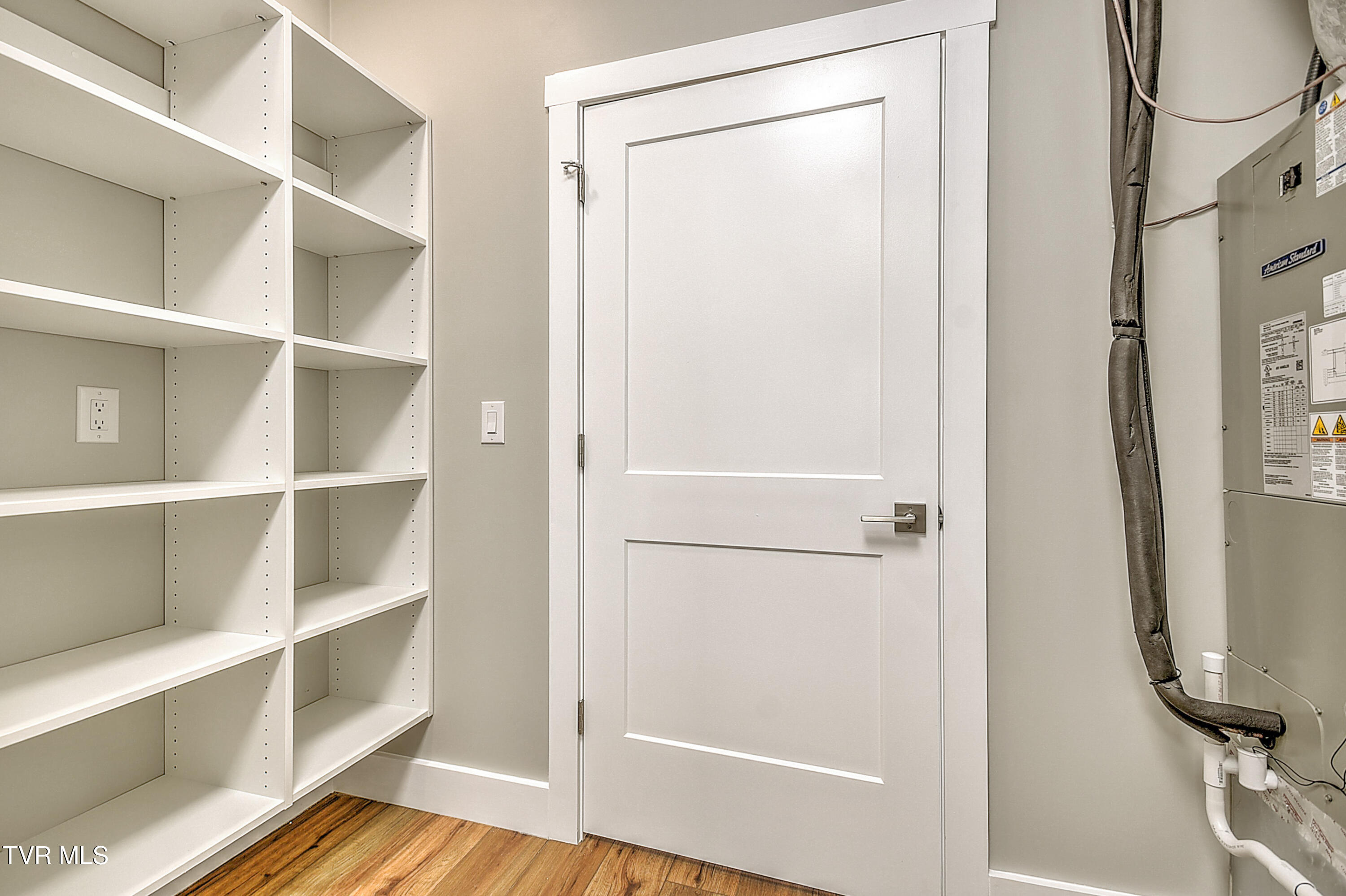 1805 Rock Springs Road