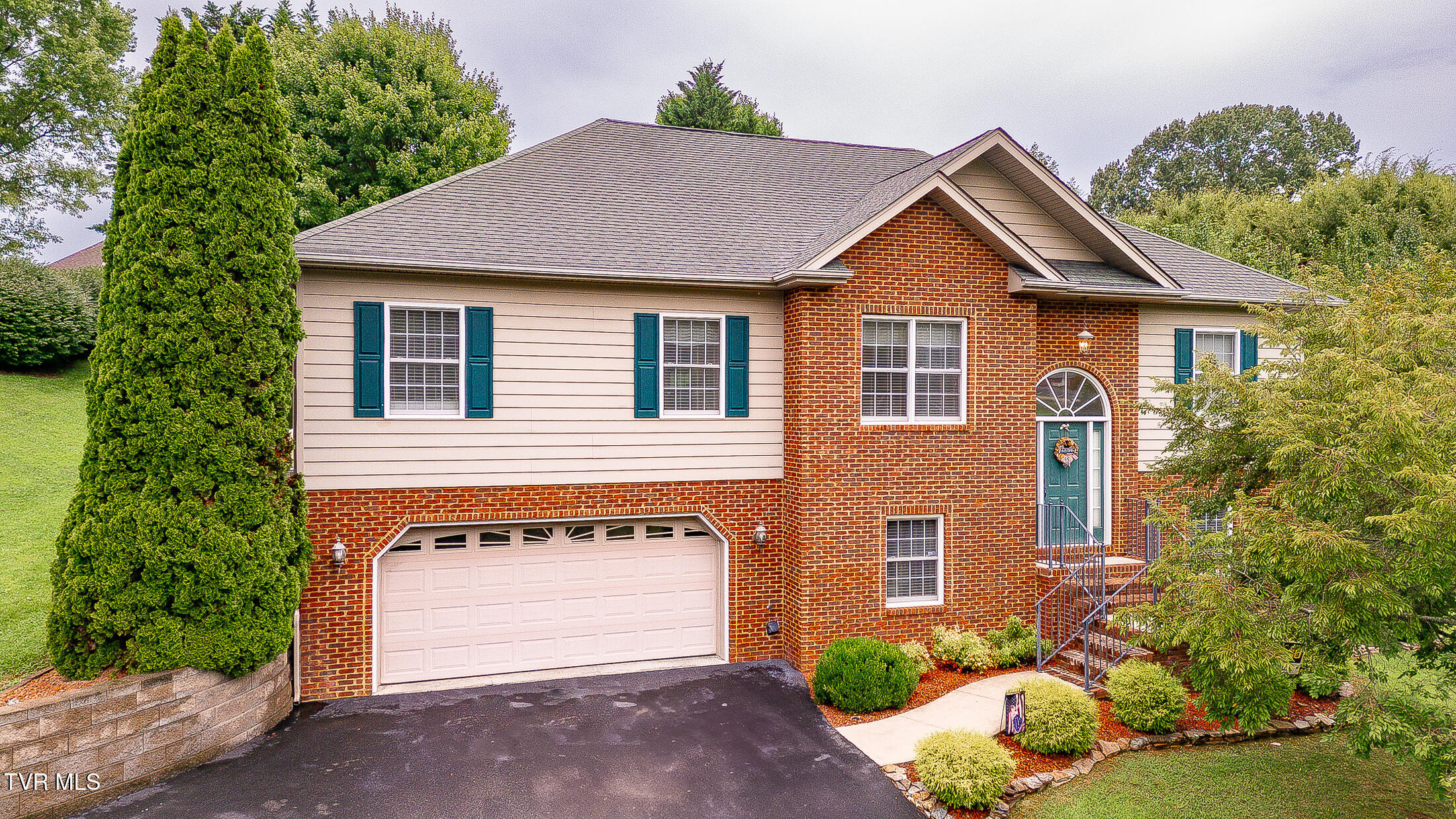 1560 Rock Springs Road