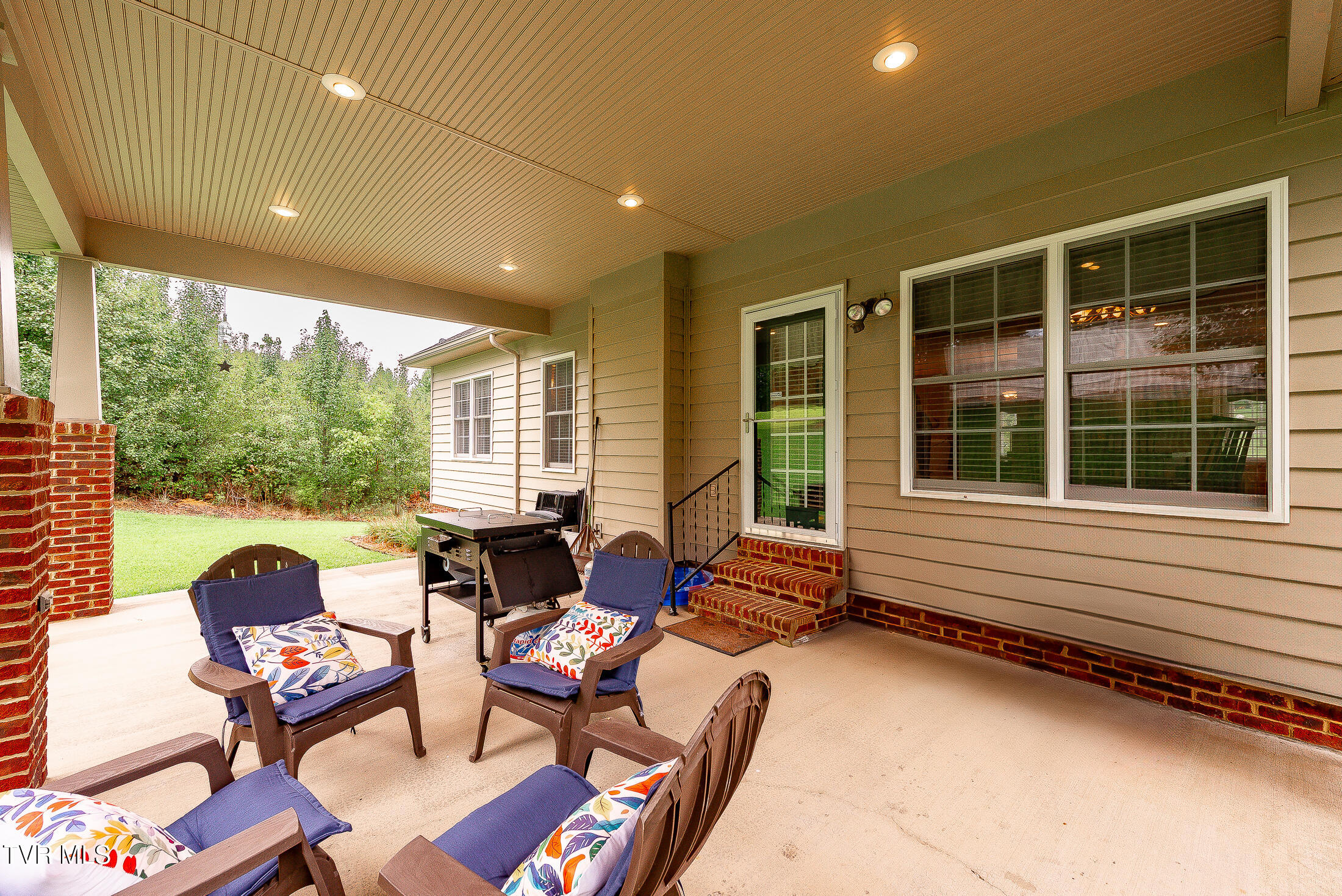 1560 Rock Springs Road