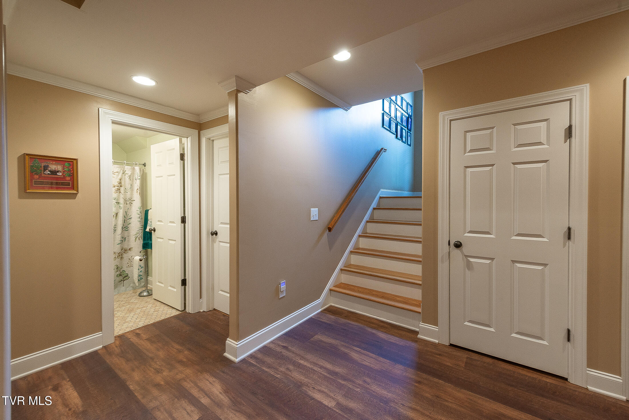 1560 Rock Springs Road