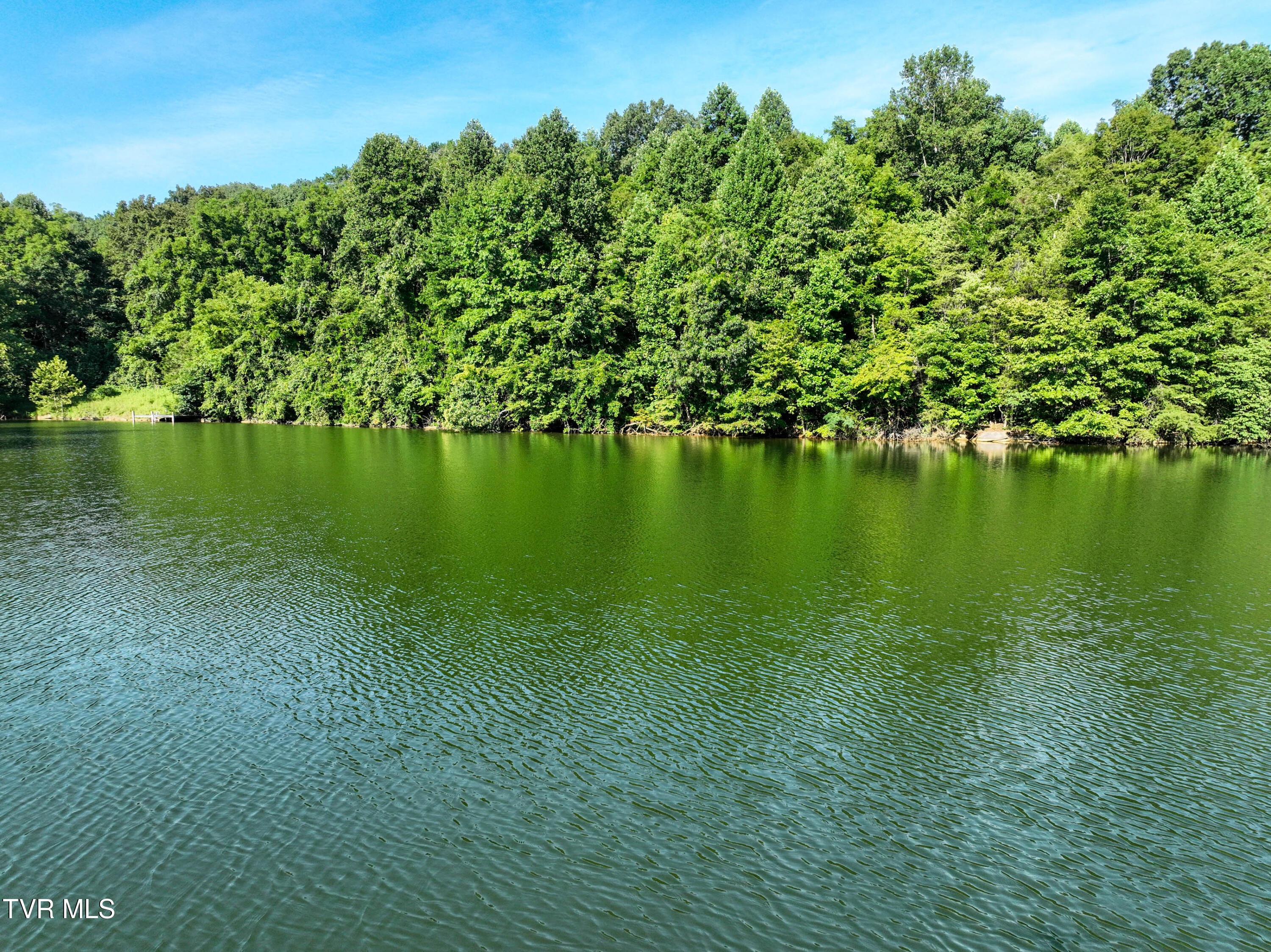 412 East Haw Ridge E. Road