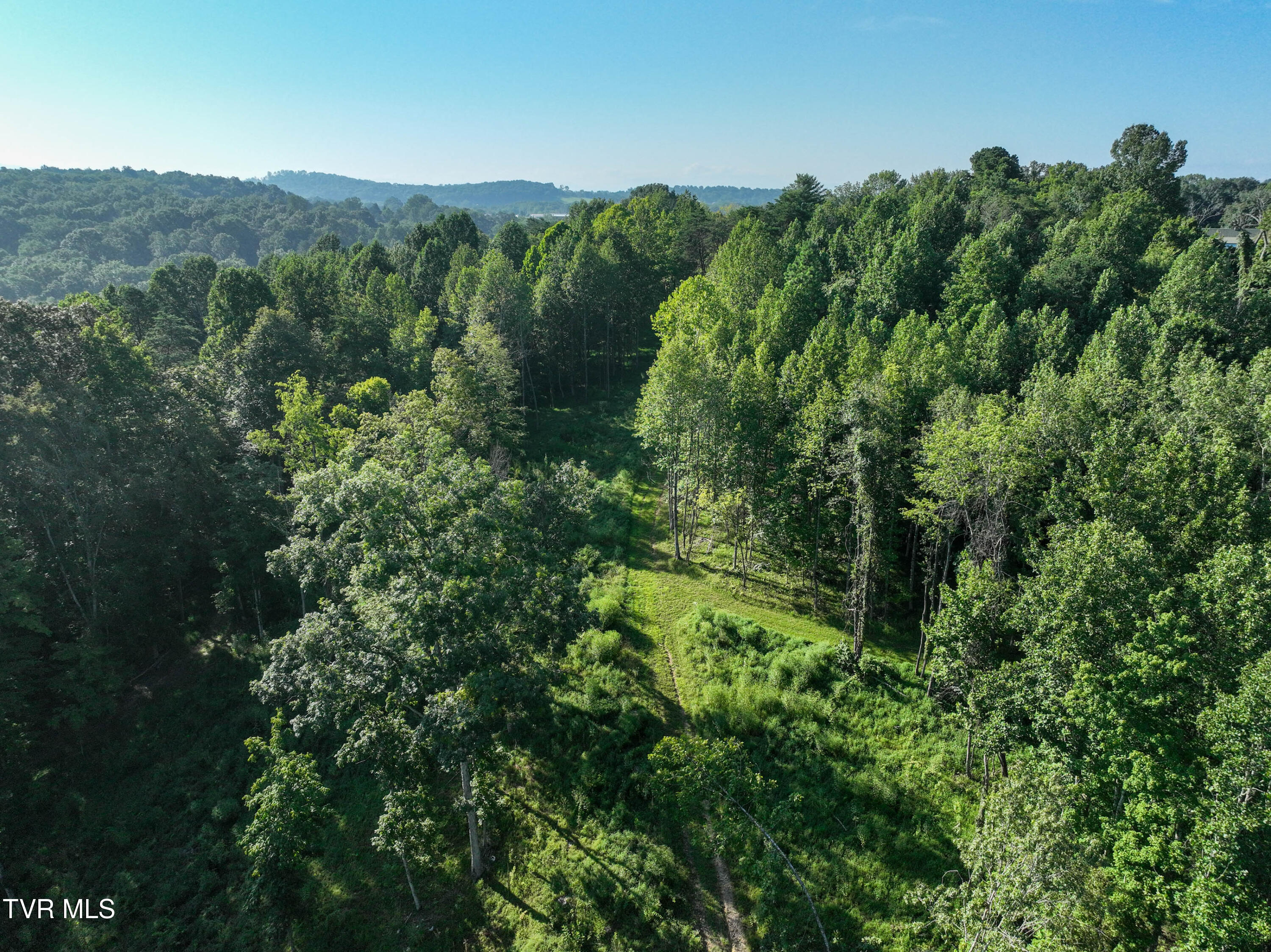 412 East Haw Ridge E. Road