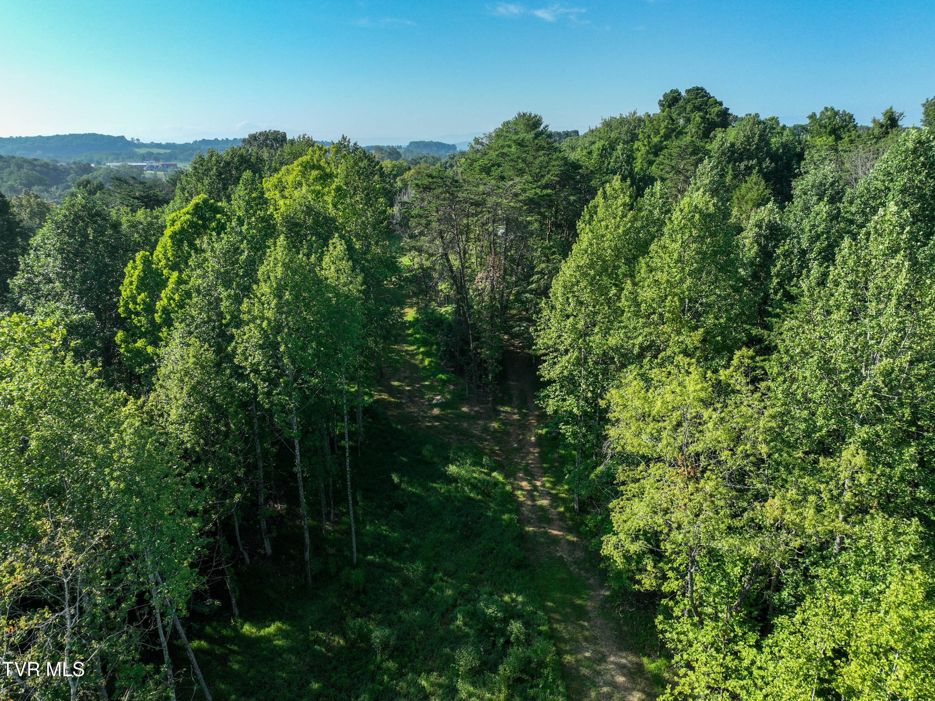412 East Haw Ridge E. Road
