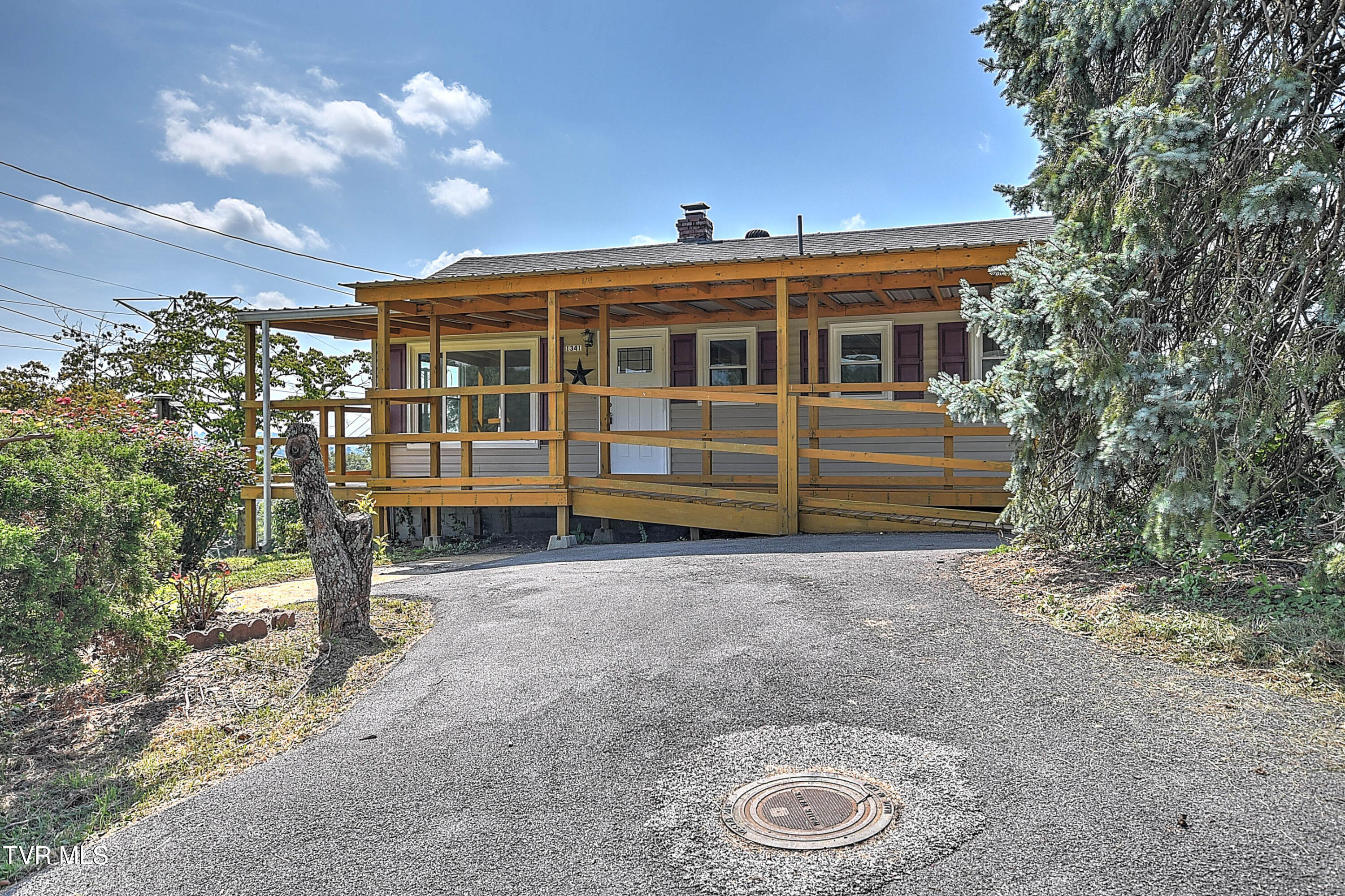 1341 Mcgregor Drive