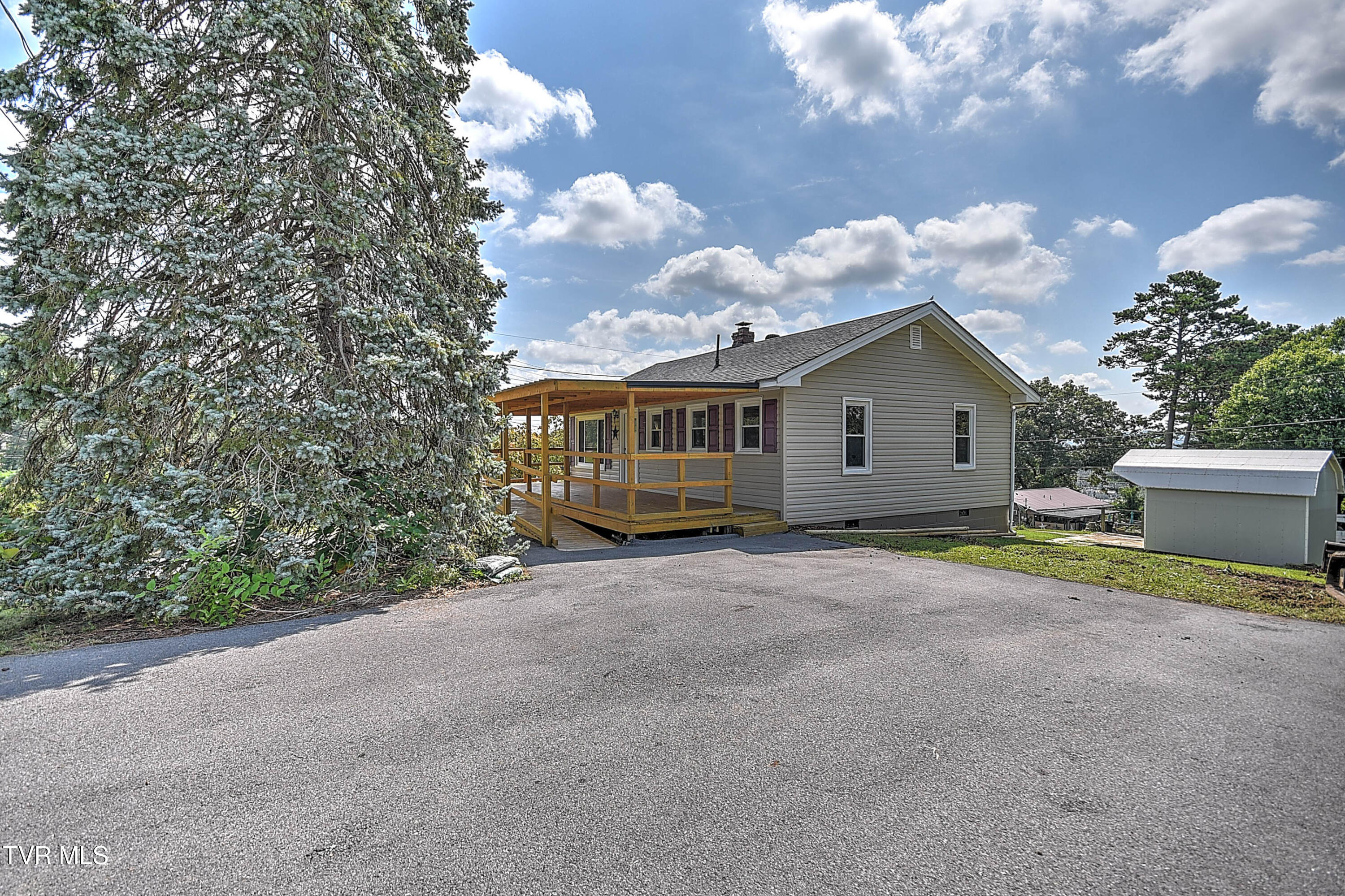 1341 Mcgregor Drive