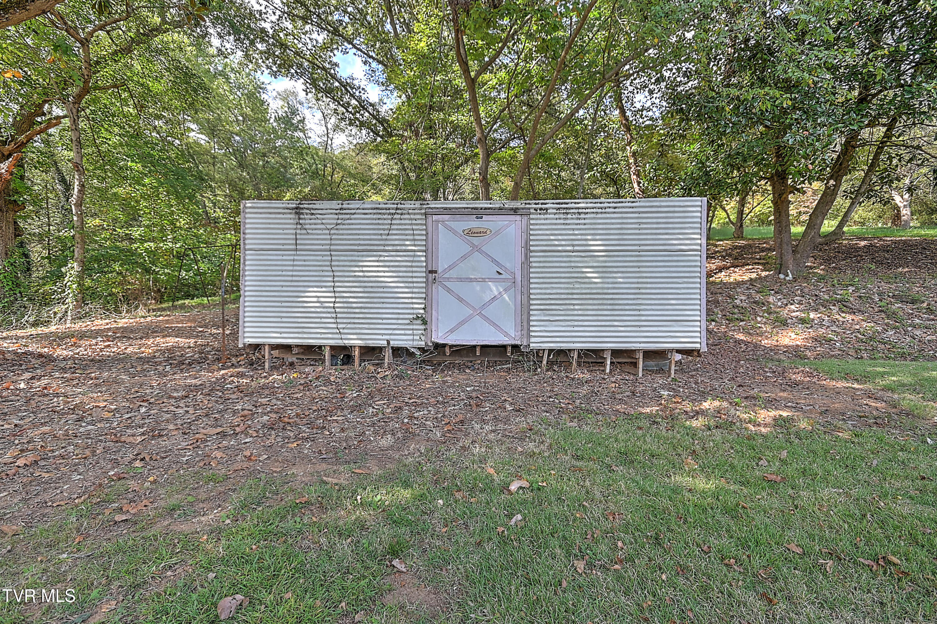 1204 West Carters Valley Road