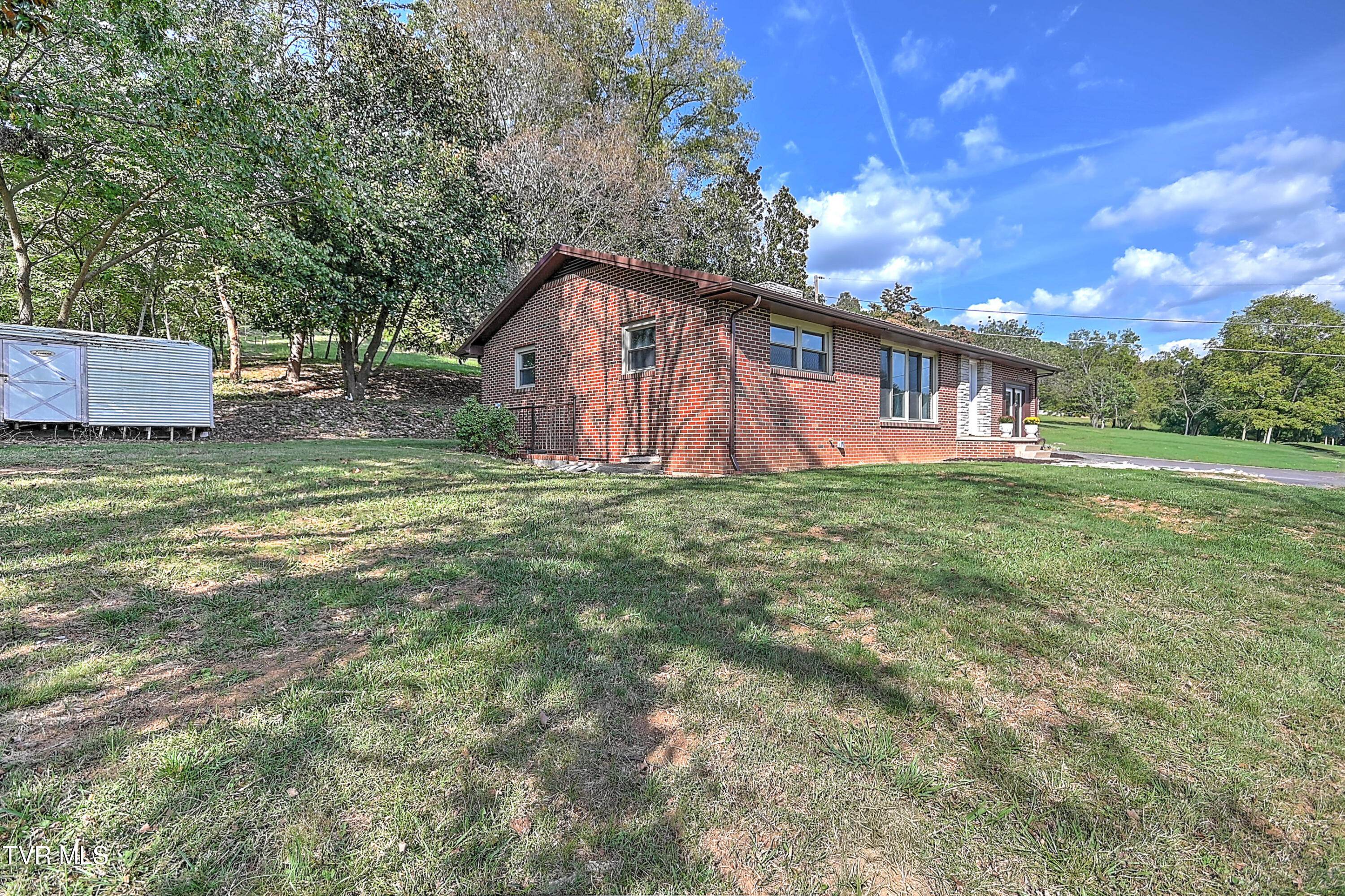 1204 West Carters Valley Road