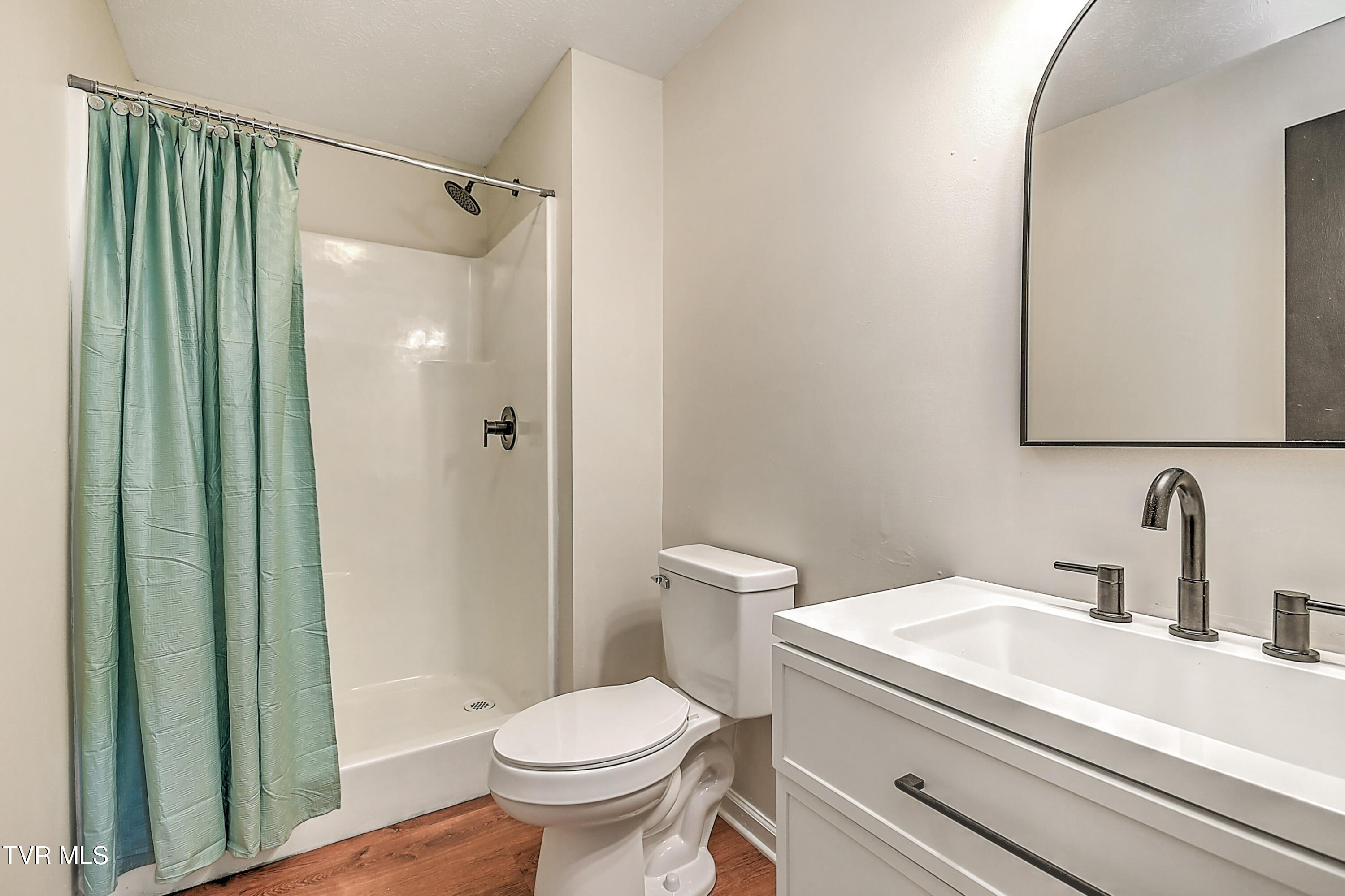 252 Leonard Lane, Blountville