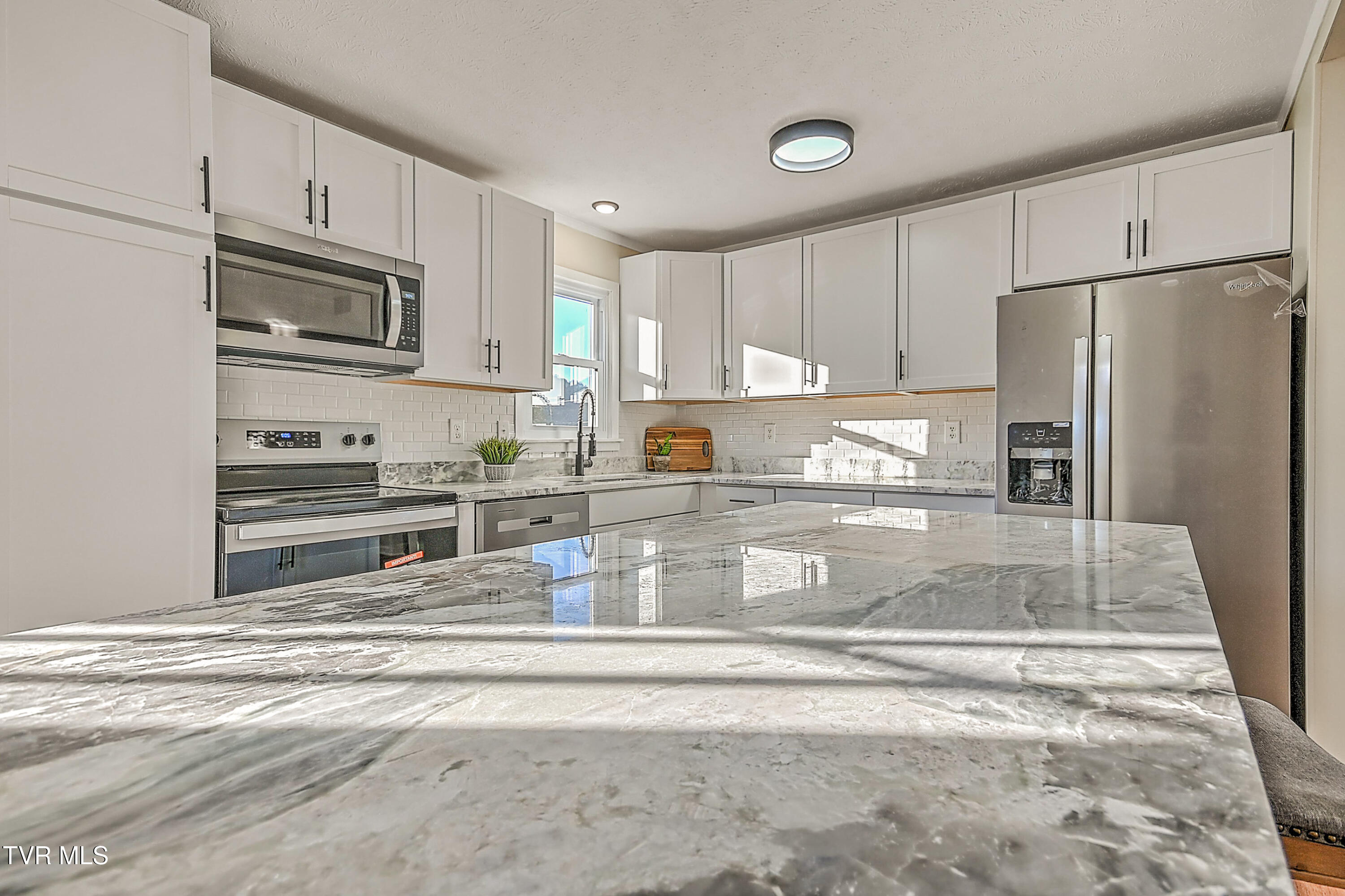 252 Leonard Lane, Blountville