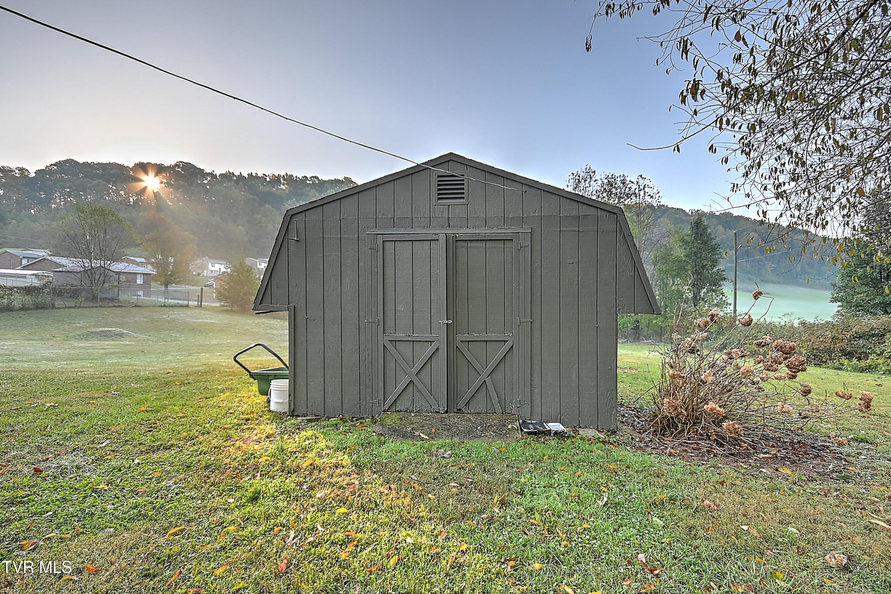 252 Leonard Lane, Blountville