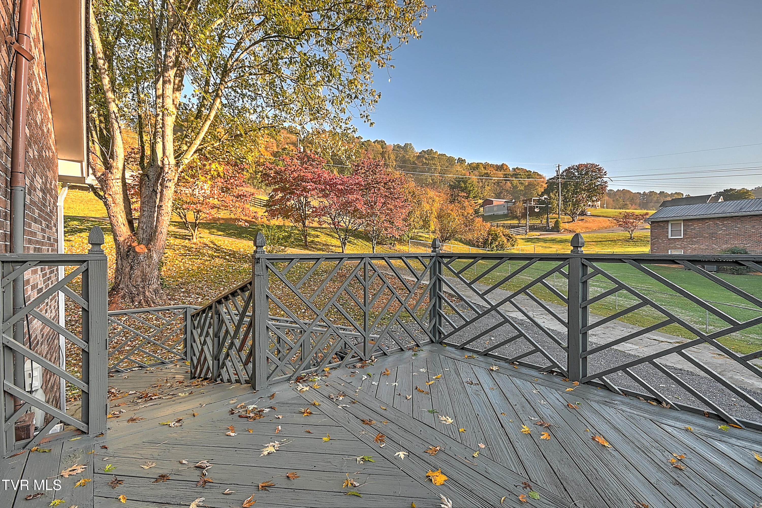 252 Leonard Lane, Blountville