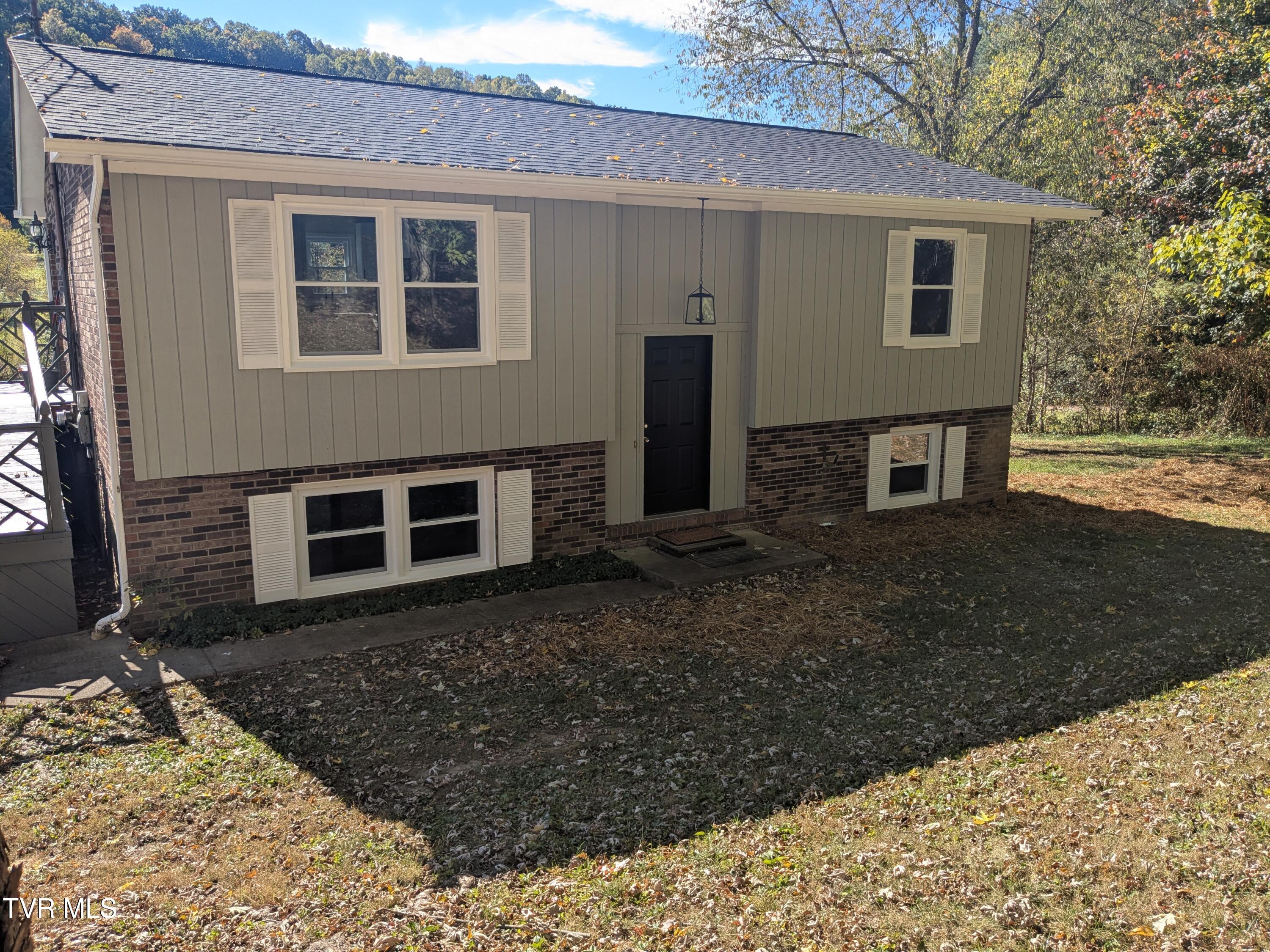 252 Leonard Lane, Blountville