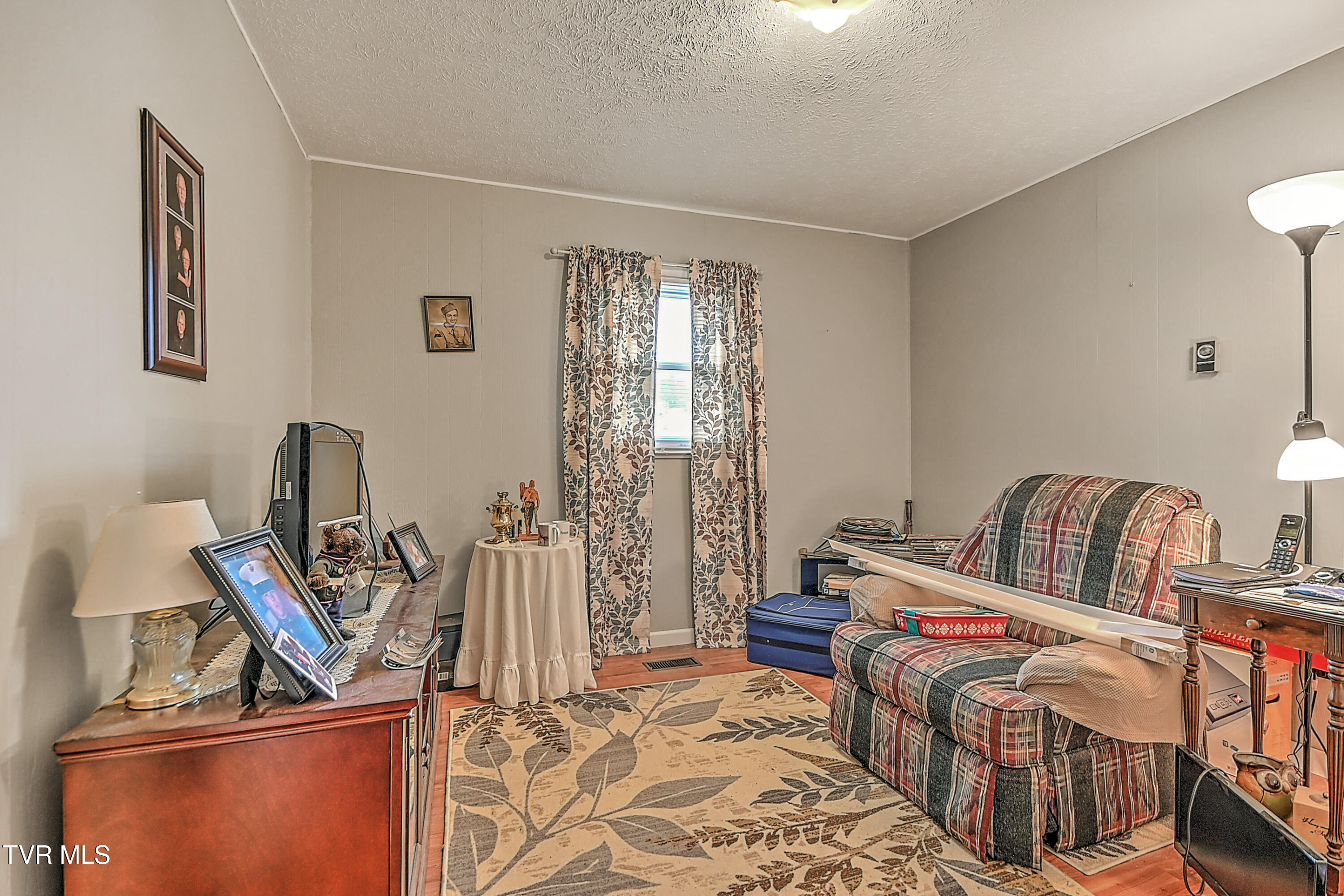 270 Alders Place Extension