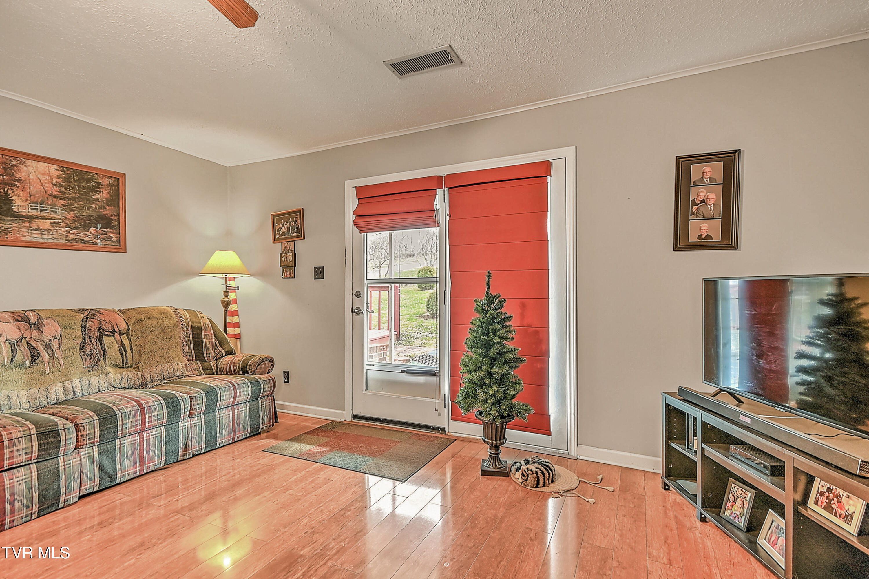 270 Alders Place Extension