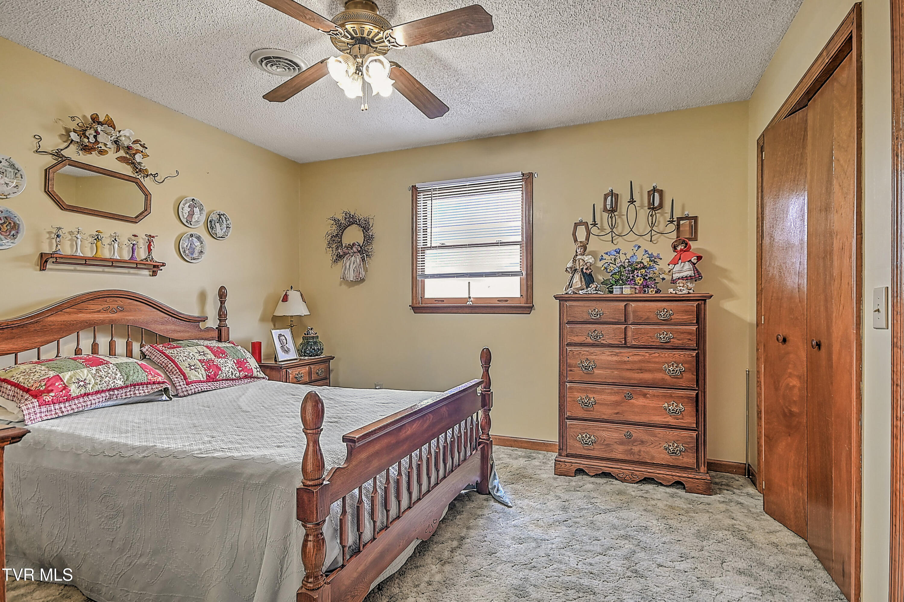 423 Kendricks Hollow Road