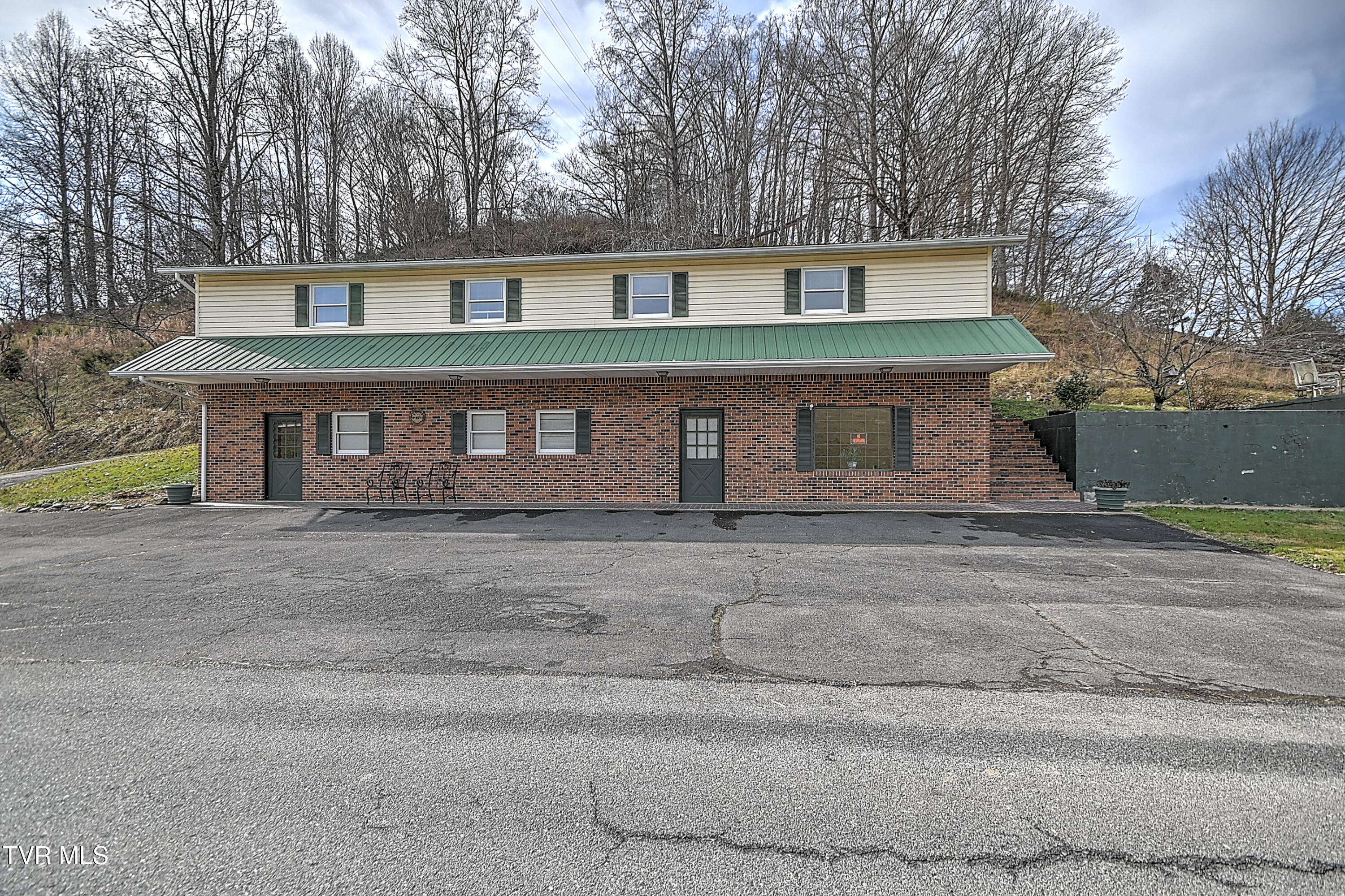 423 Kendricks Hollow Road