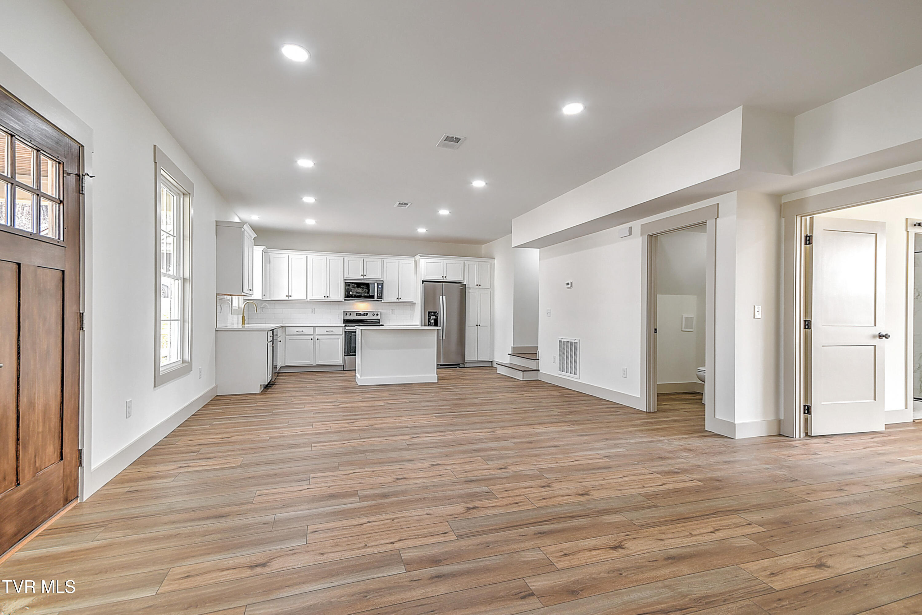 505 Hickory Tree Pvt Drive