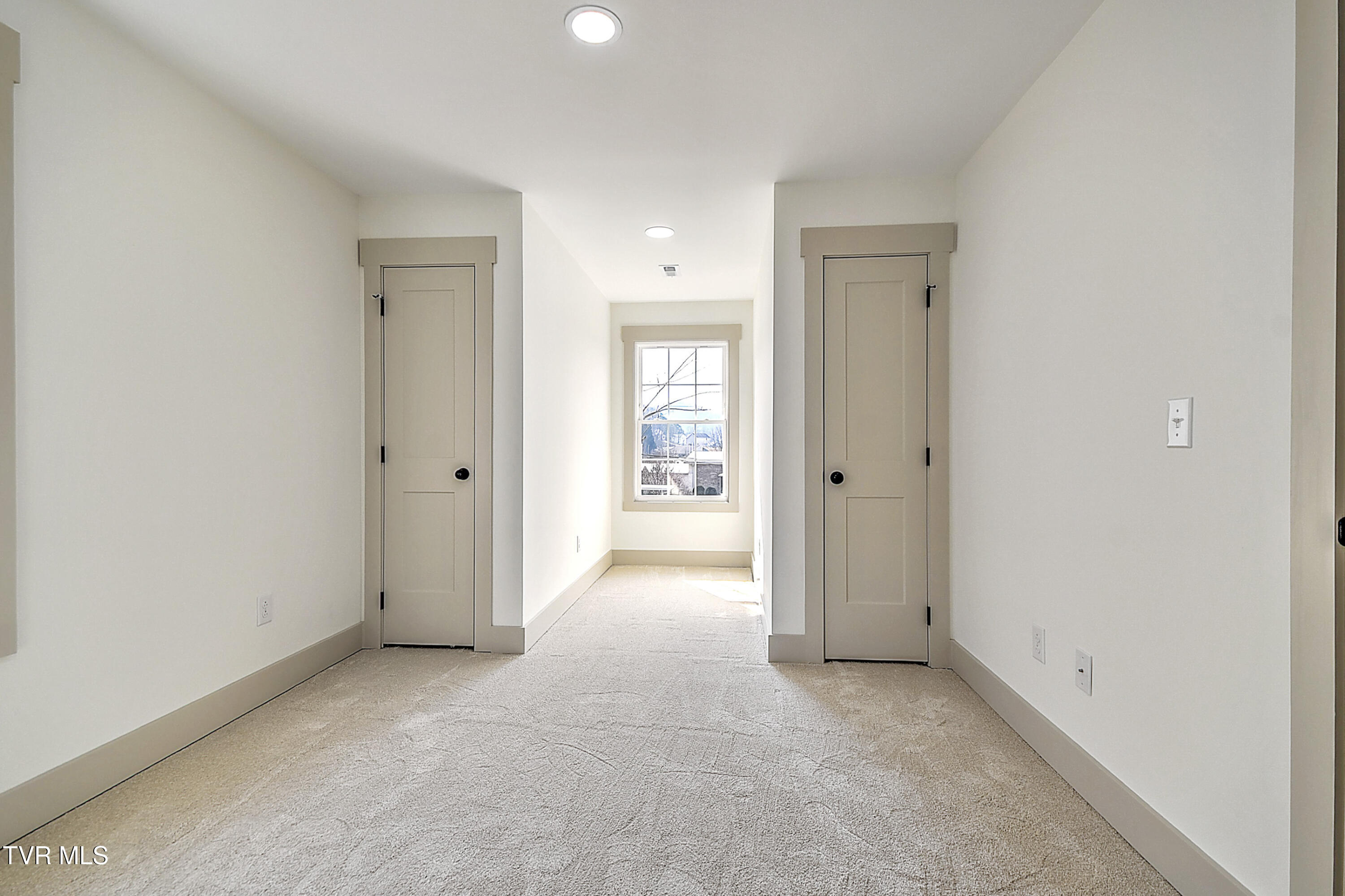 505 Hickory Tree Pvt Drive