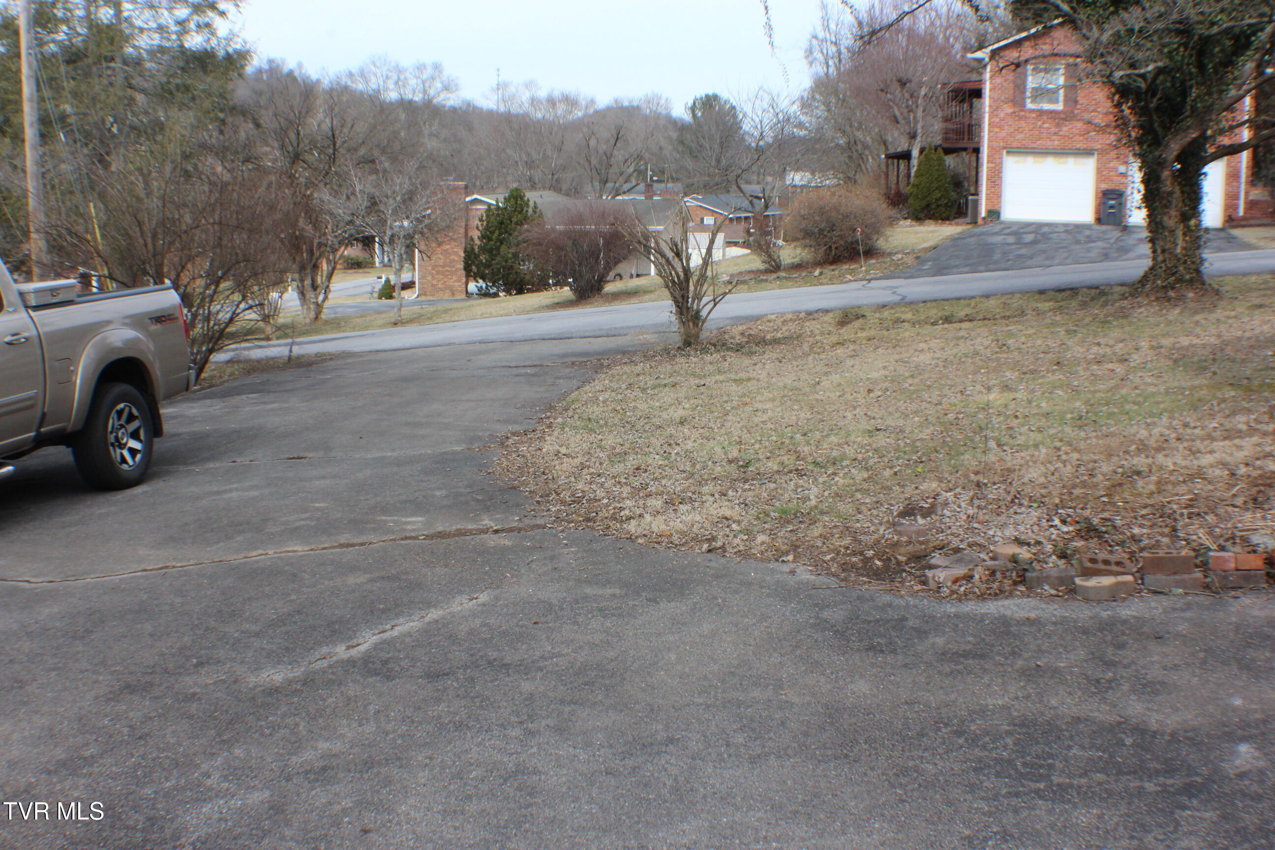 201 Coralwood Drive
