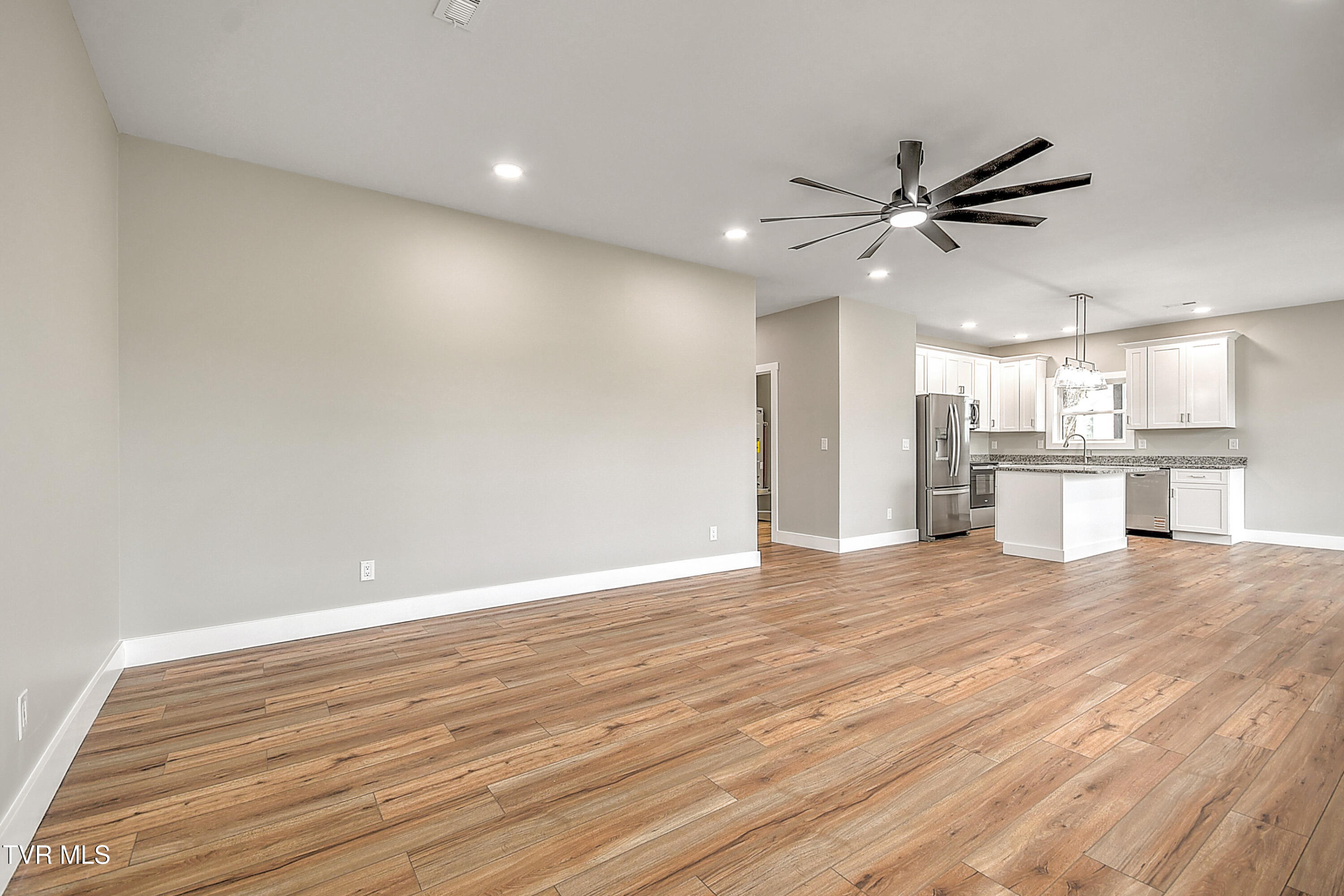 1805 Rock Springs Road