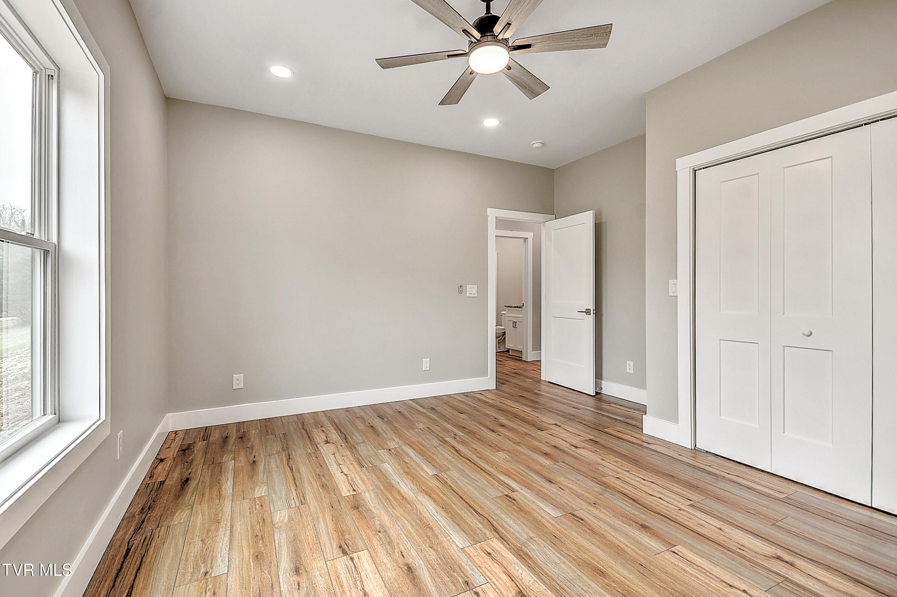 1805 Rock Springs Road