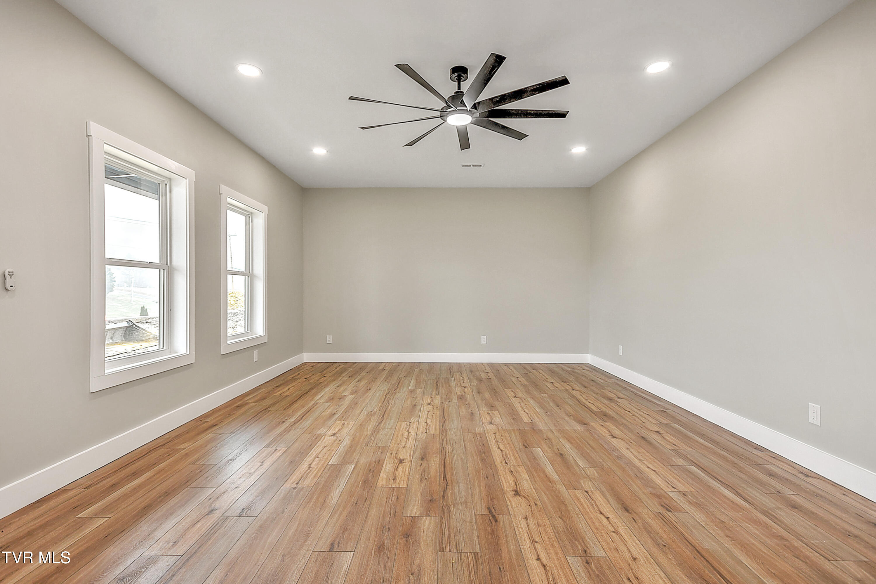 1805 Rock Springs Road