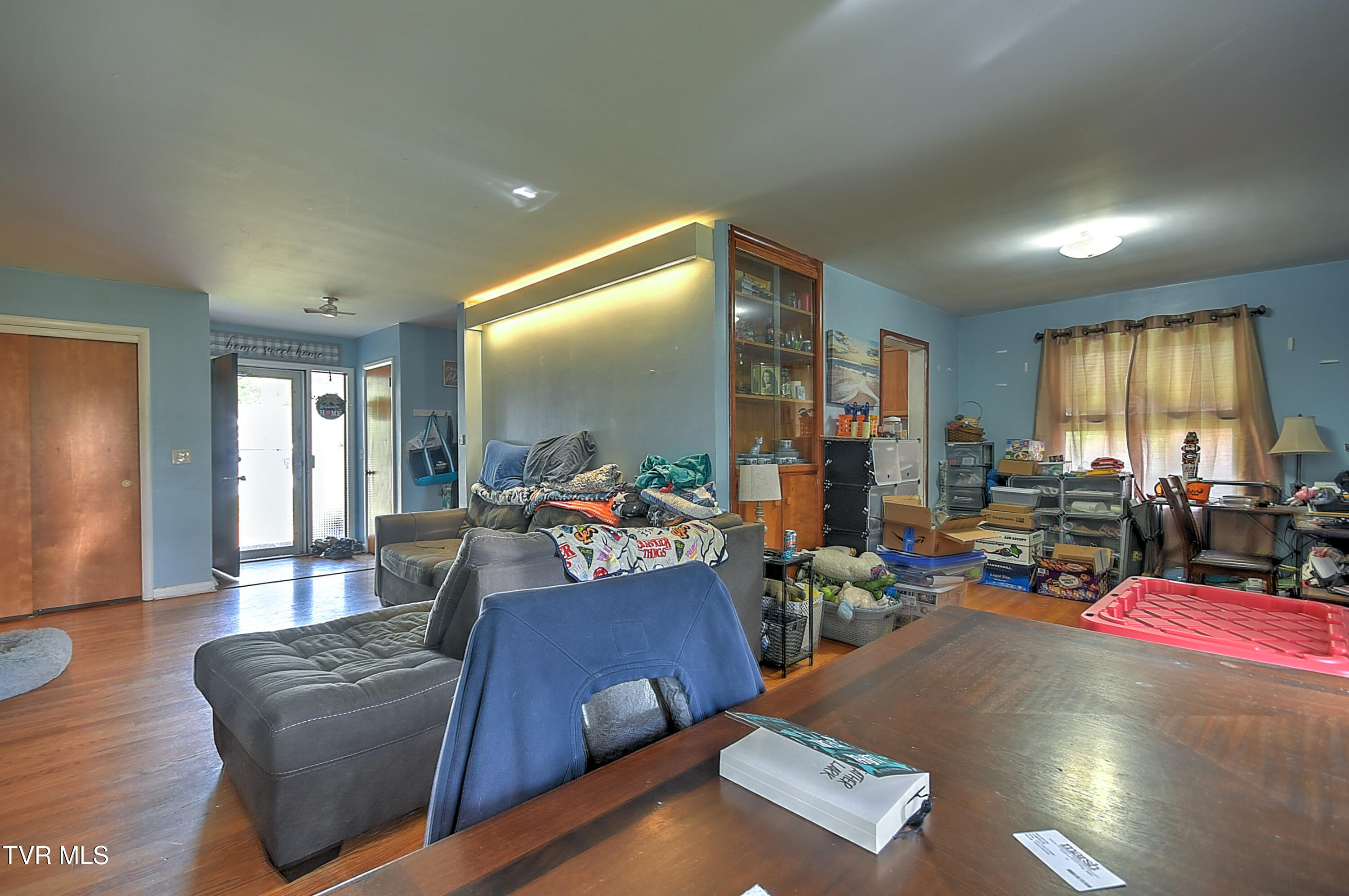 1441 Valley Street