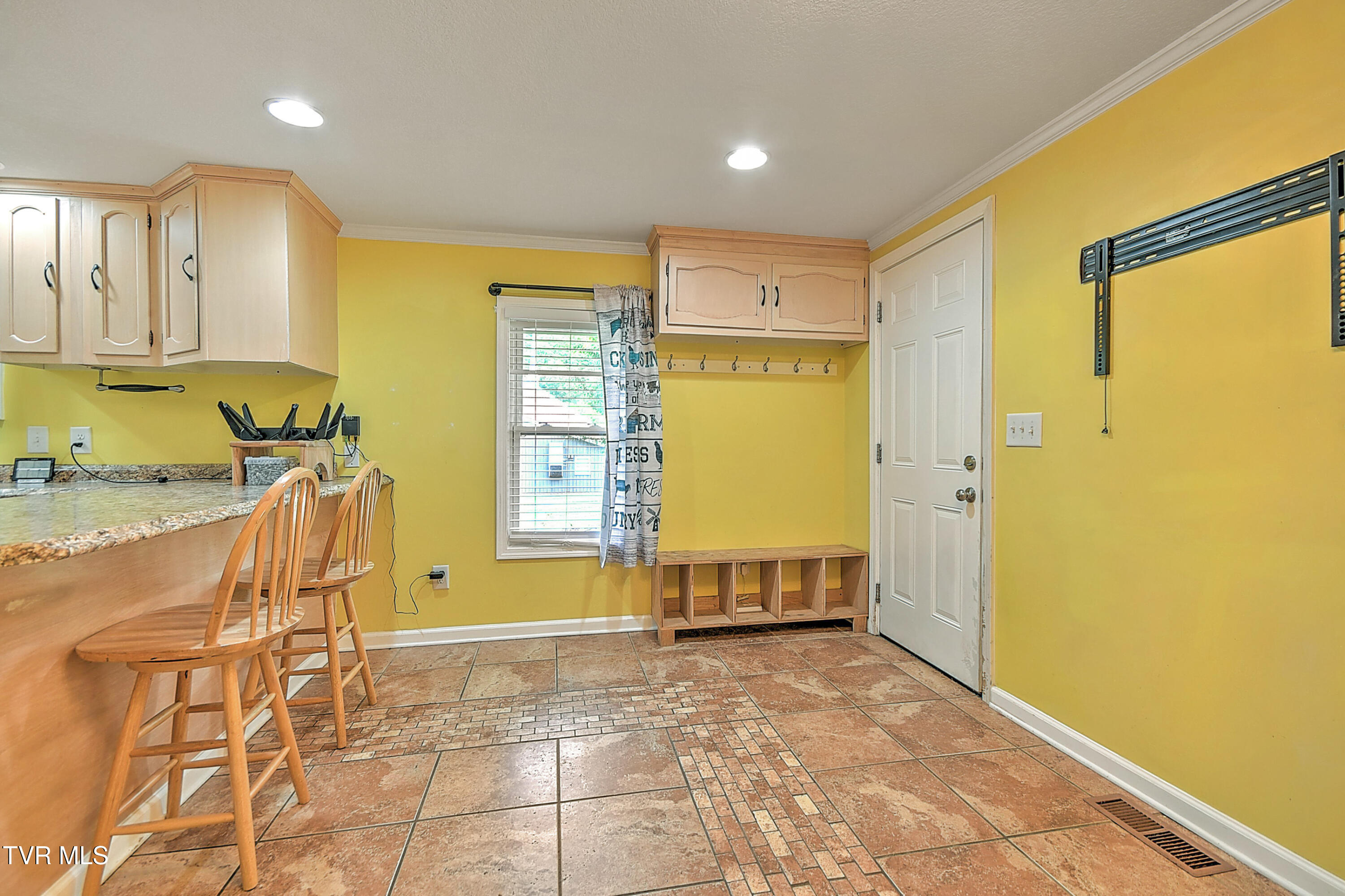 257 Mockingbird Lane
