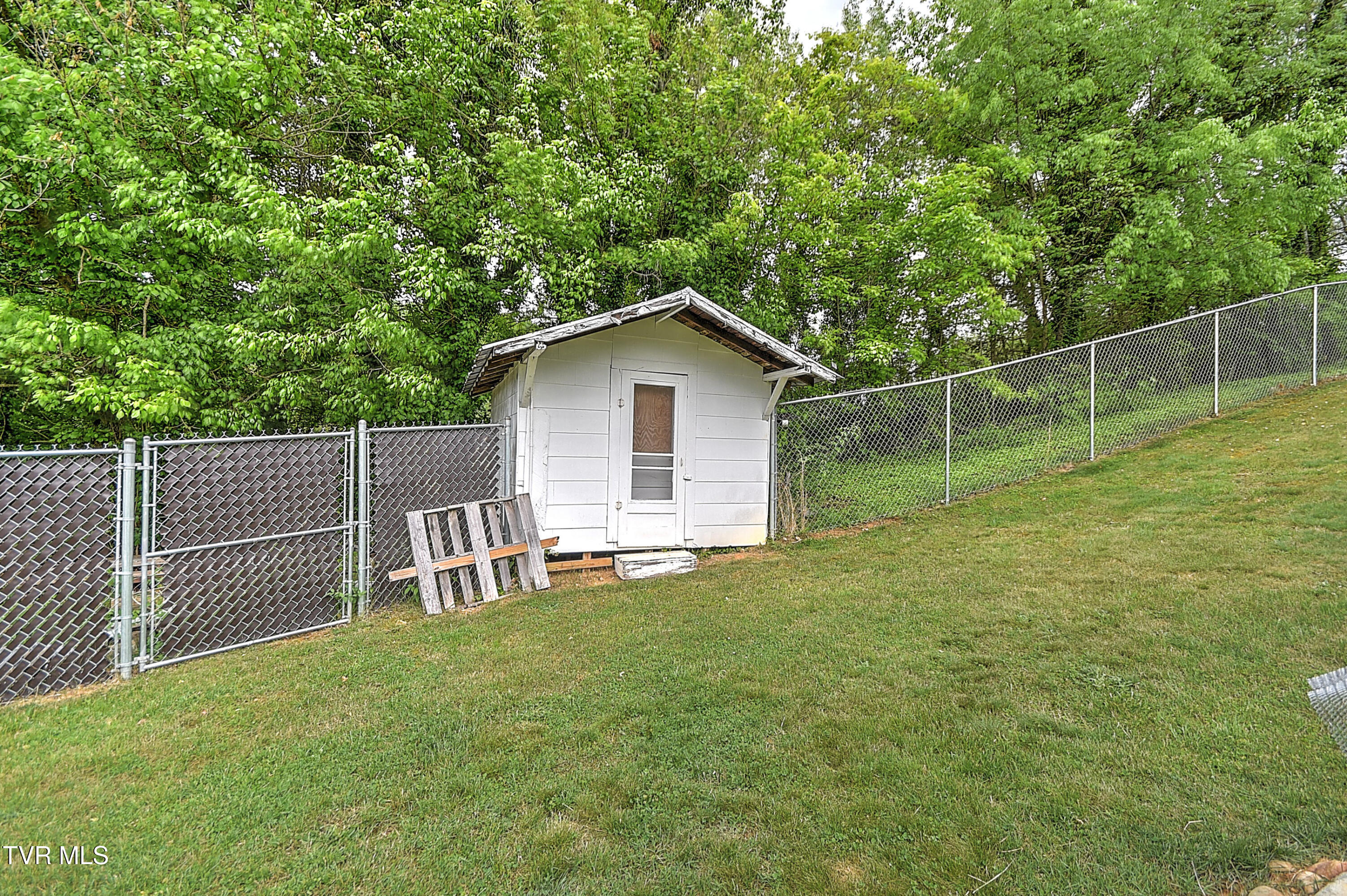 257 Mockingbird Lane