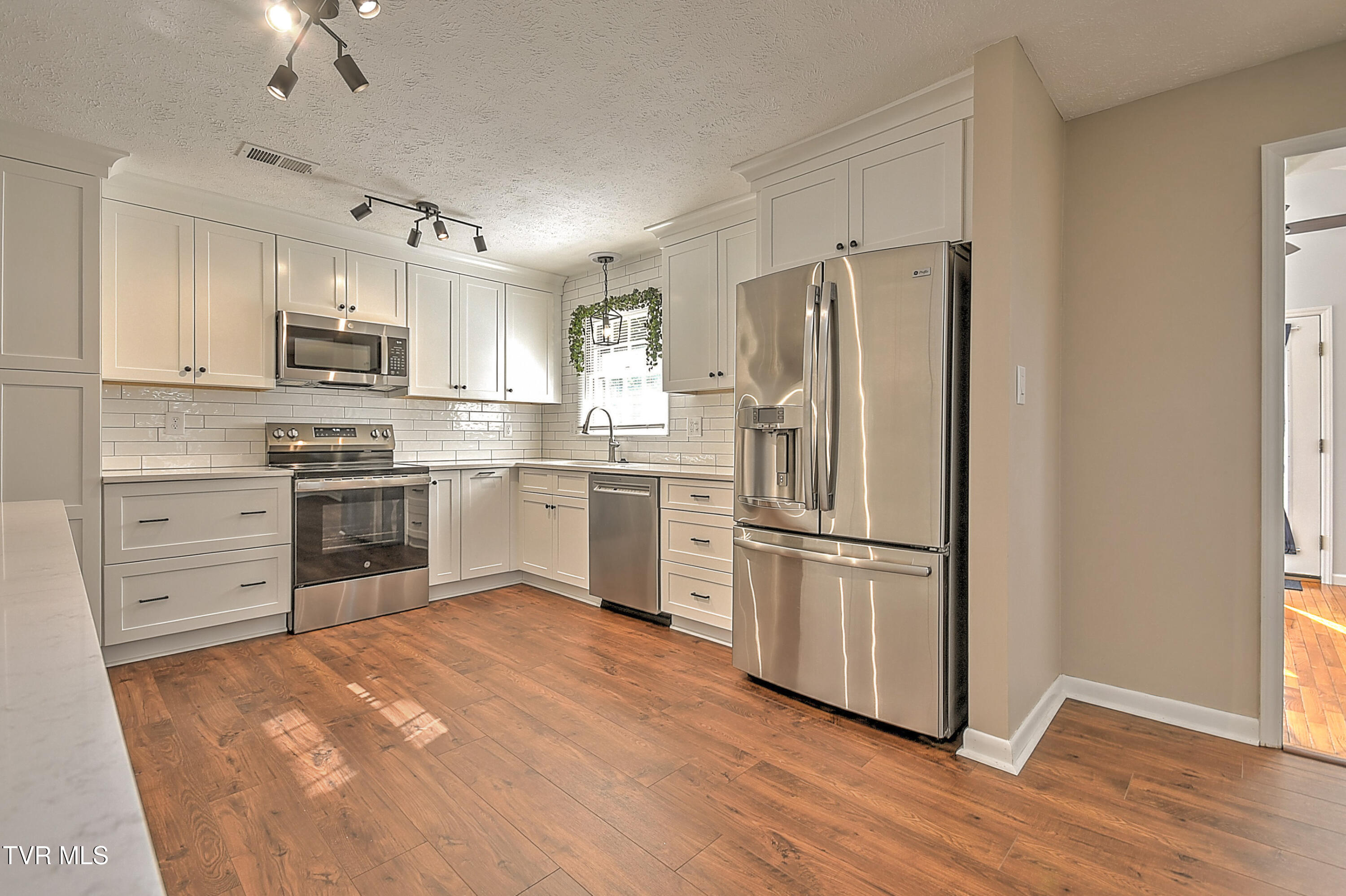 3604 Deland Drive