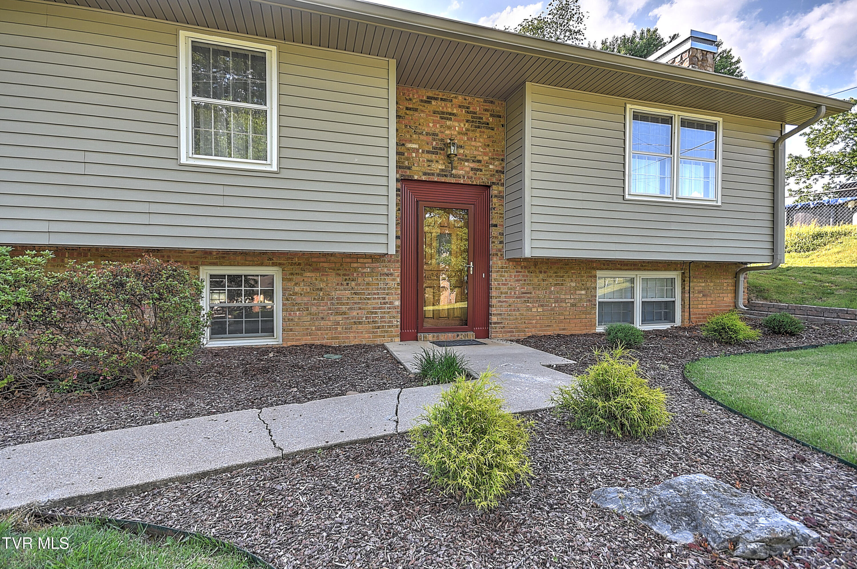 3604 Deland Drive