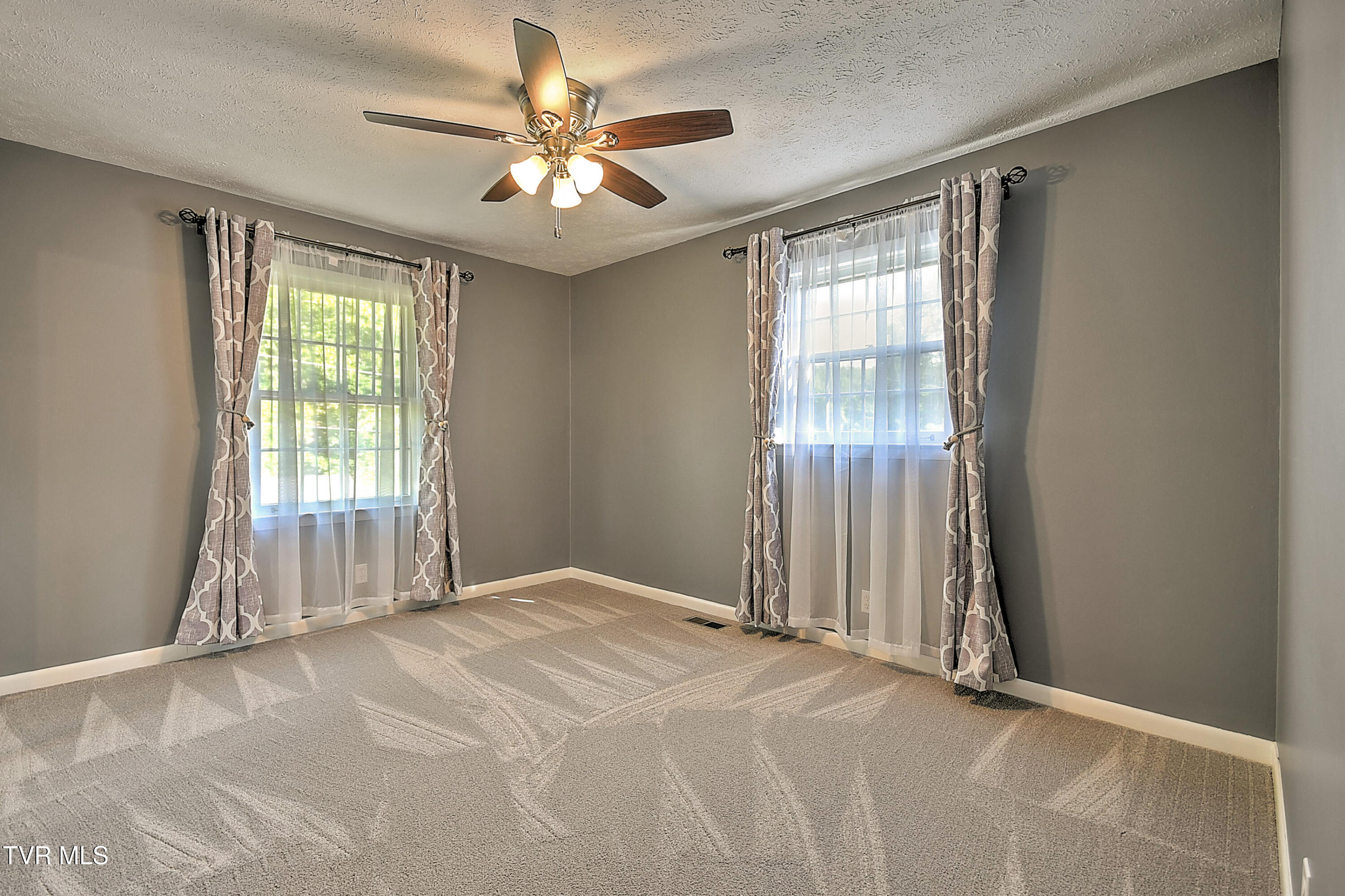 3604 Deland Drive