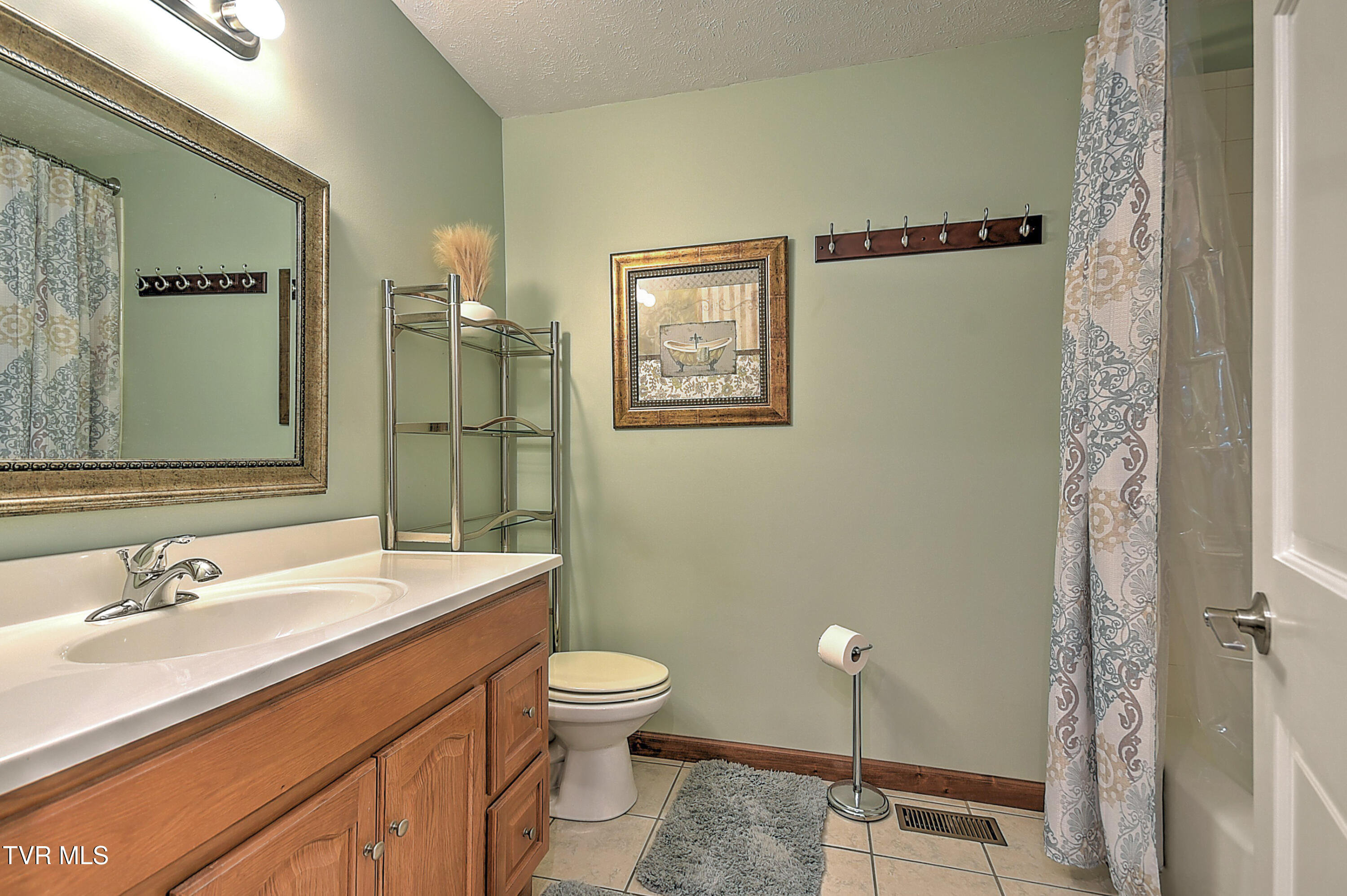 3604 Deland Drive