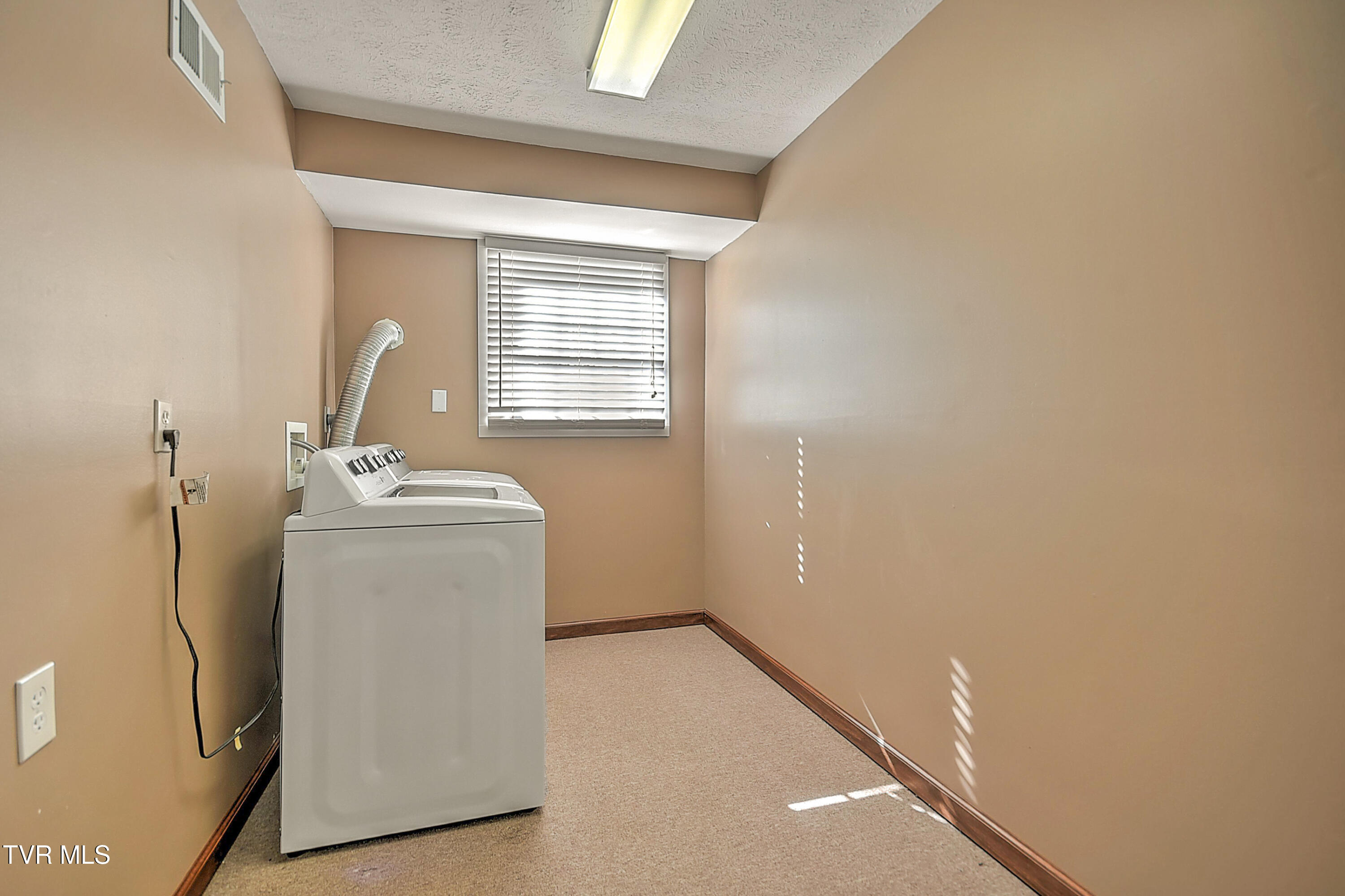 3604 Deland Drive