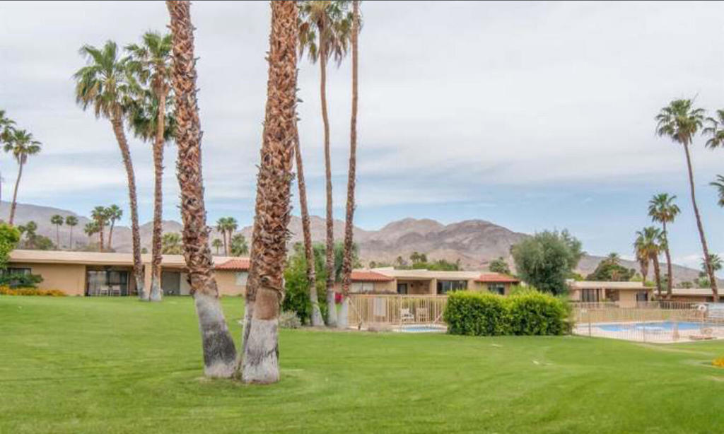 48275 Racquet Lane Lane