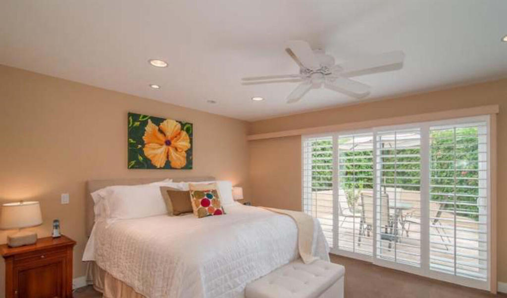 48275 Racquet Lane Lane