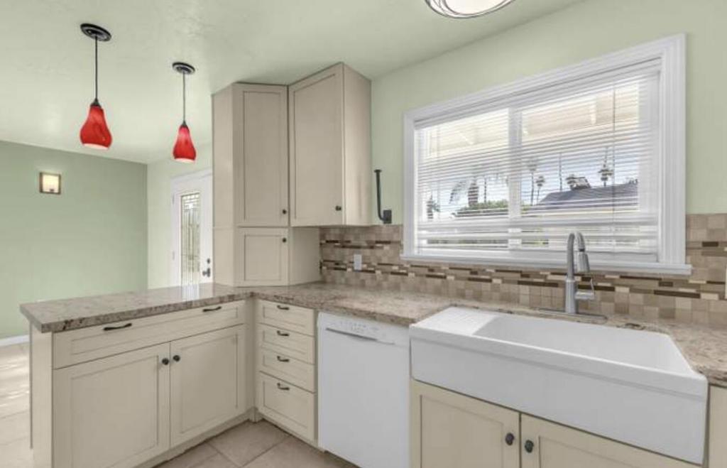 42970 Texas Ave Avenue