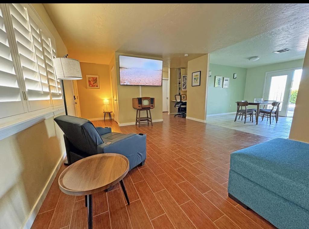 42970 Texas Ave Avenue