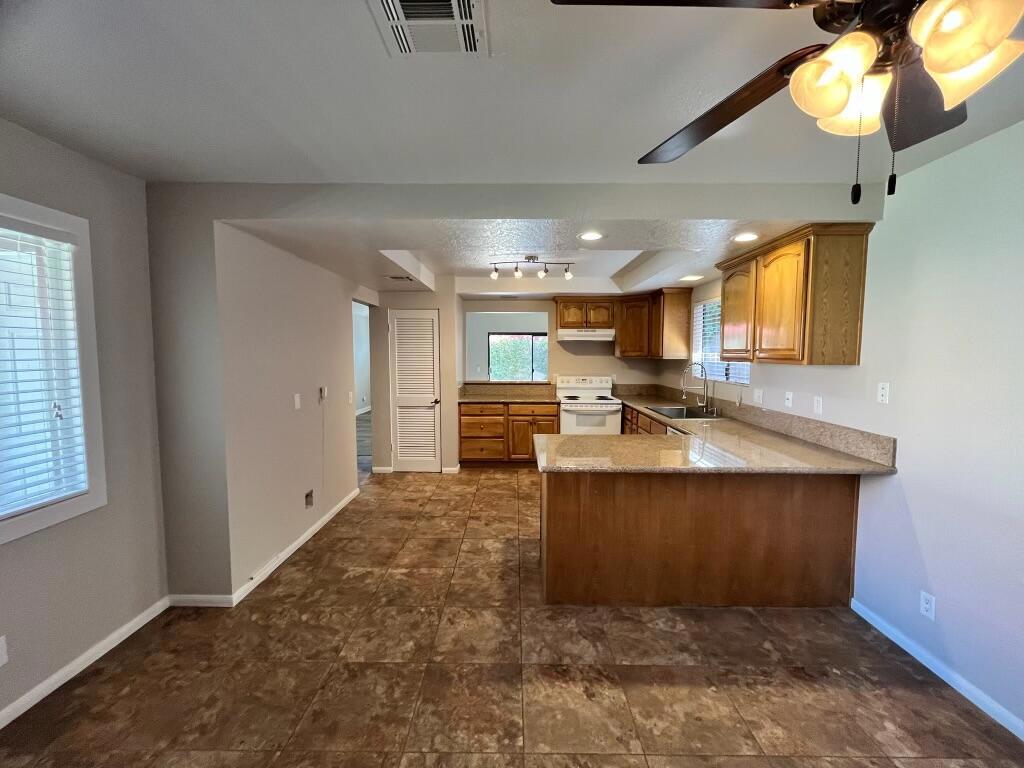 51780 51780 Avenida Diaz